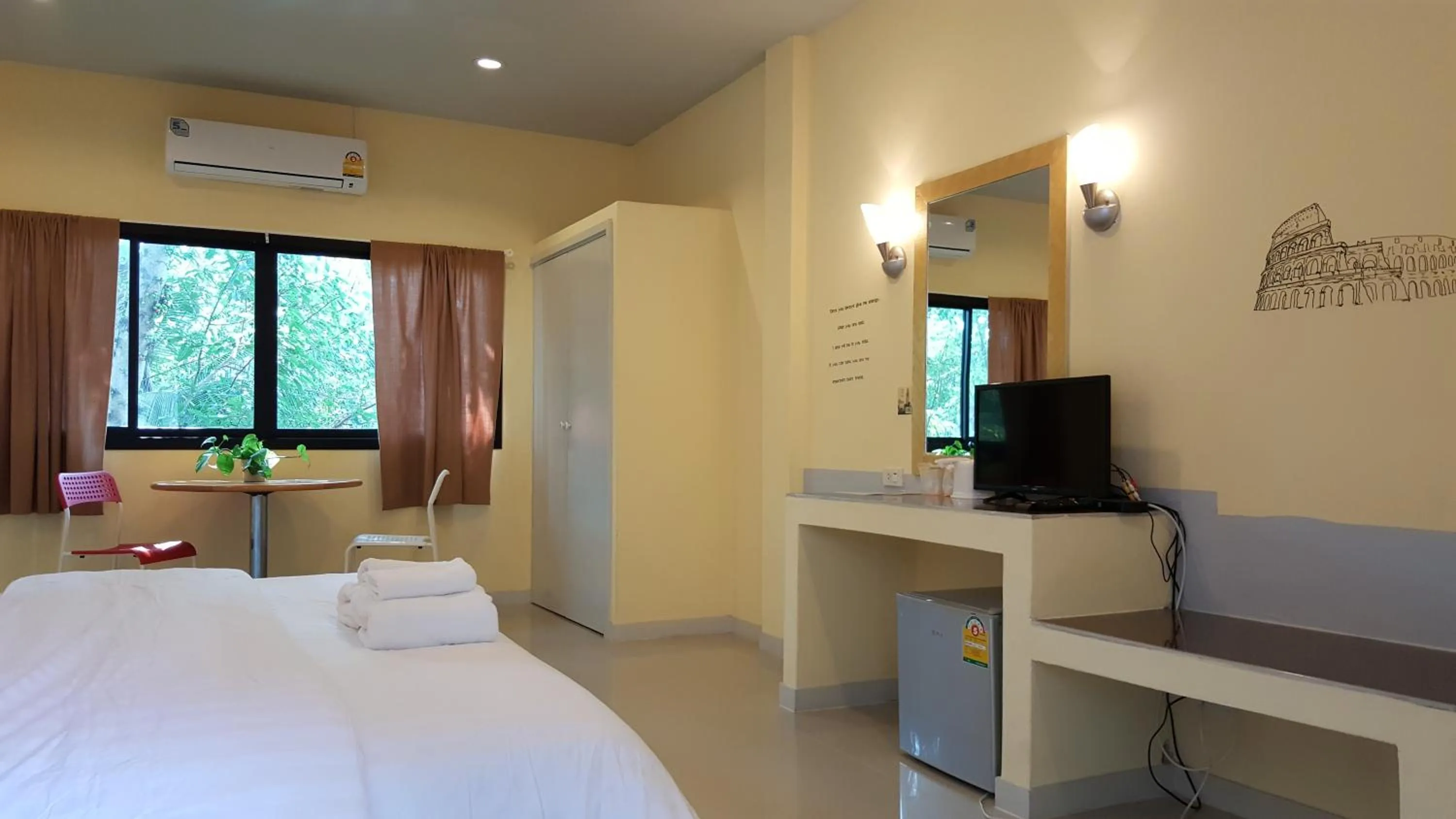 Bed in Juntima Place at Amphawa