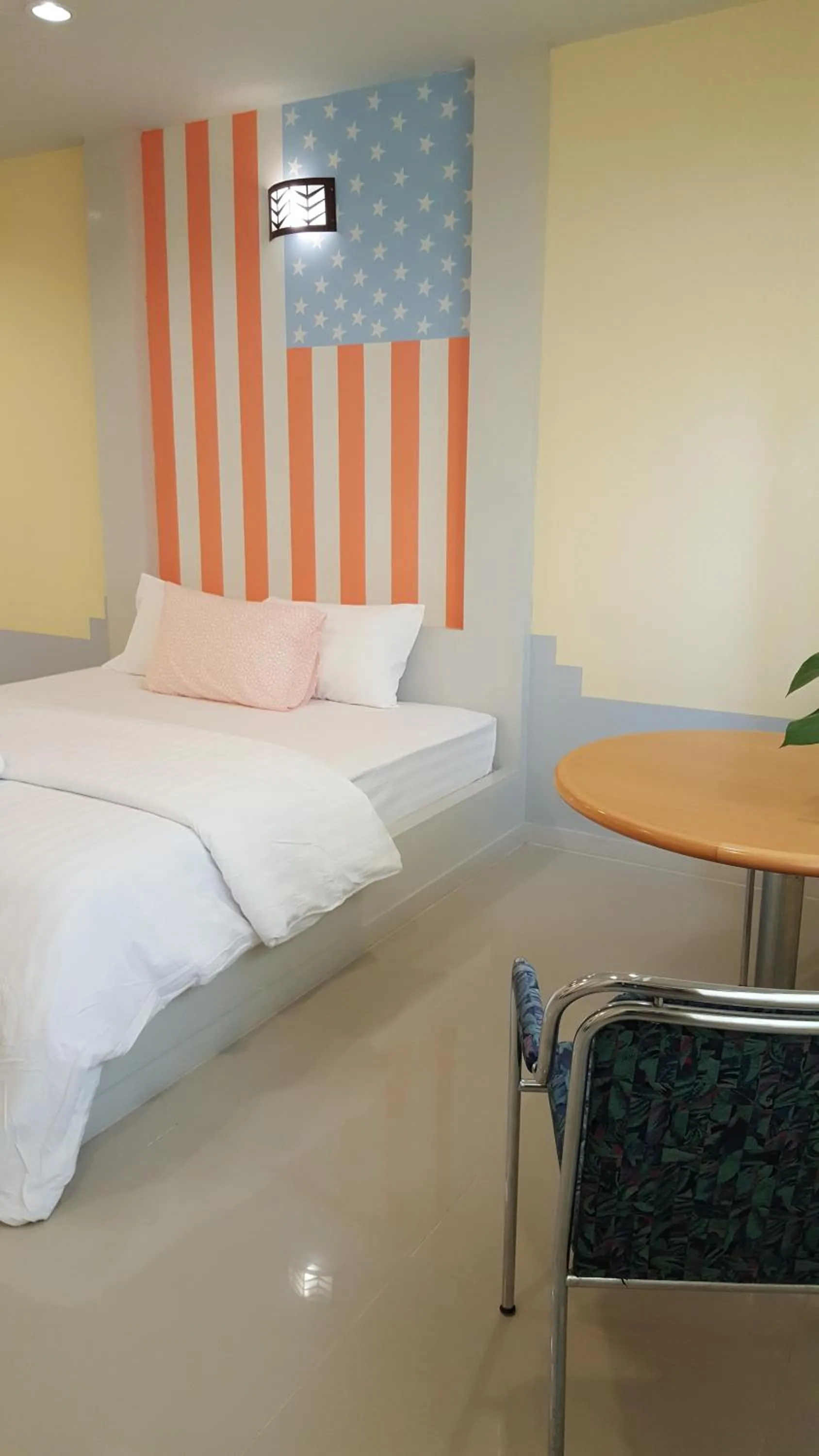 Bed in Juntima Place at Amphawa