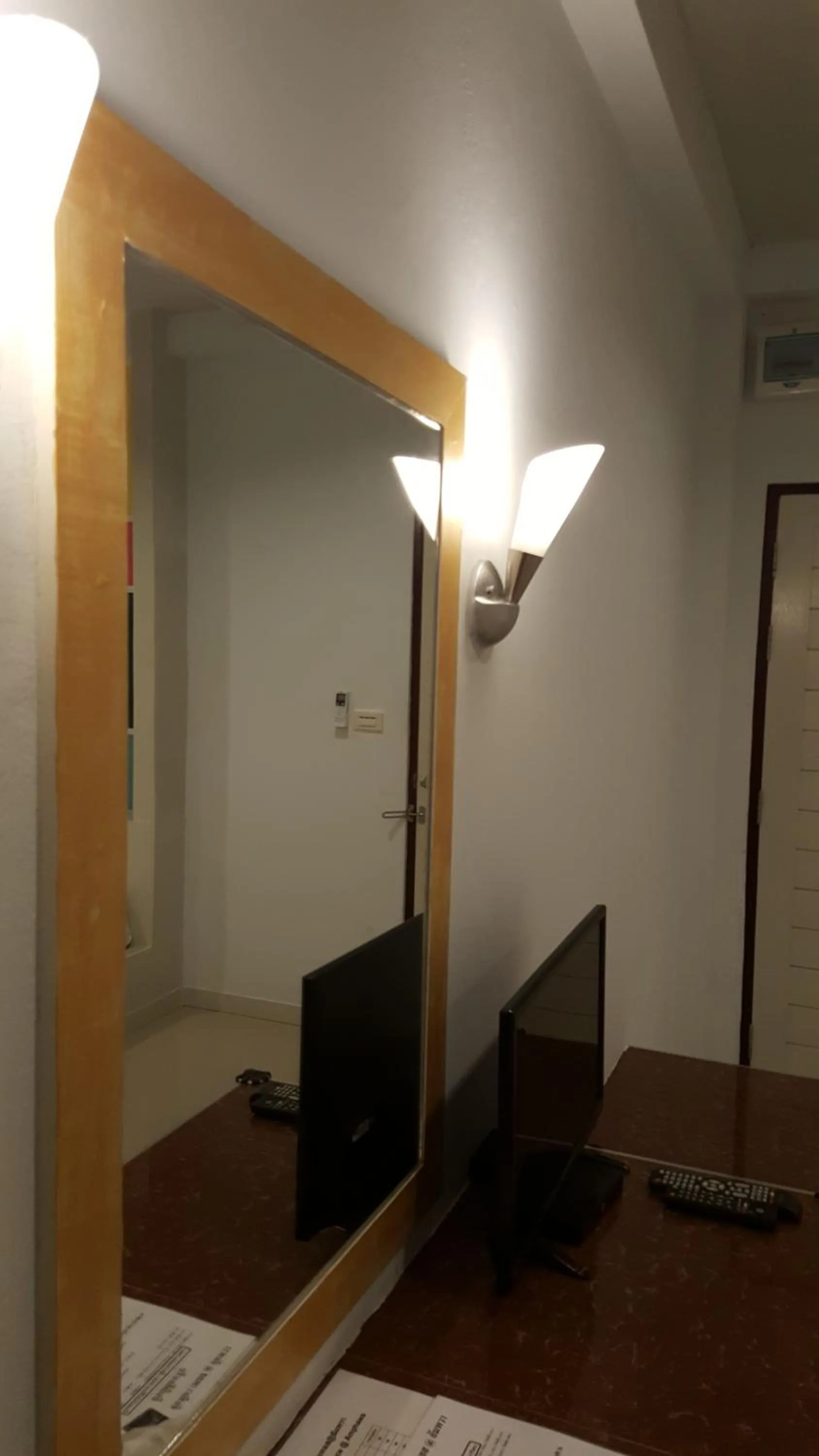 Juntima Place at Amphawa