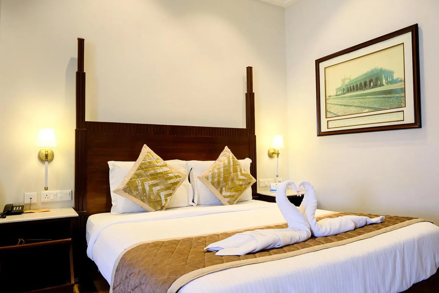 Bed in Chanakya BNR Hotel