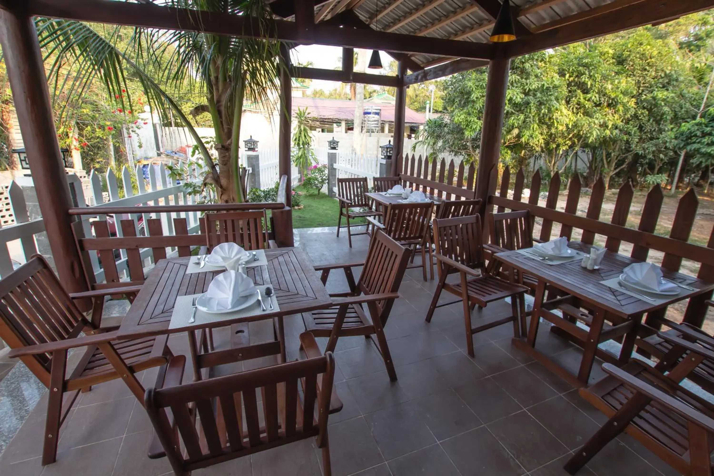 Restaurant/places to eat in Phu Quoc Villa Restaurant/places to eat in Phu Quoc Villa