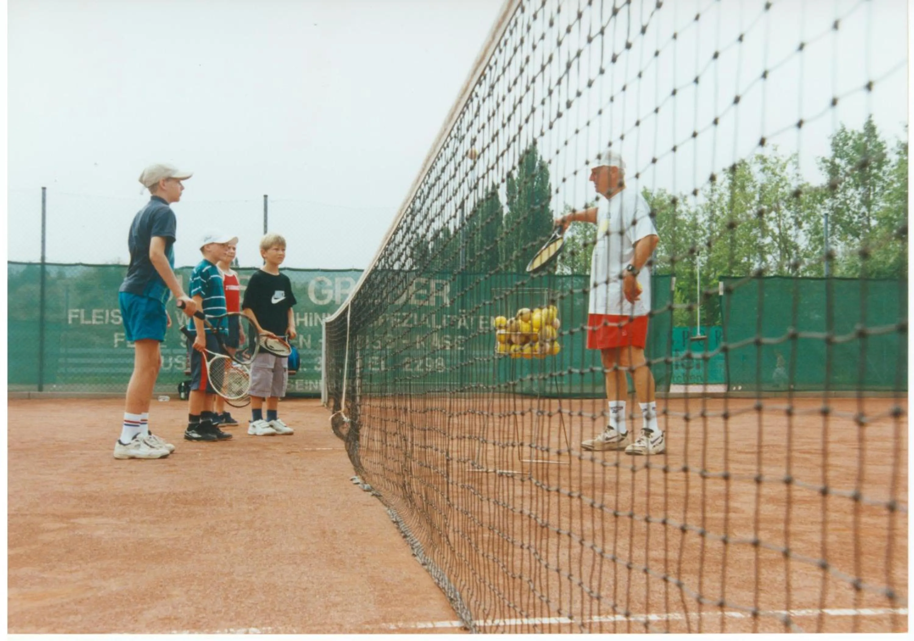 Tennis court in Georgshof