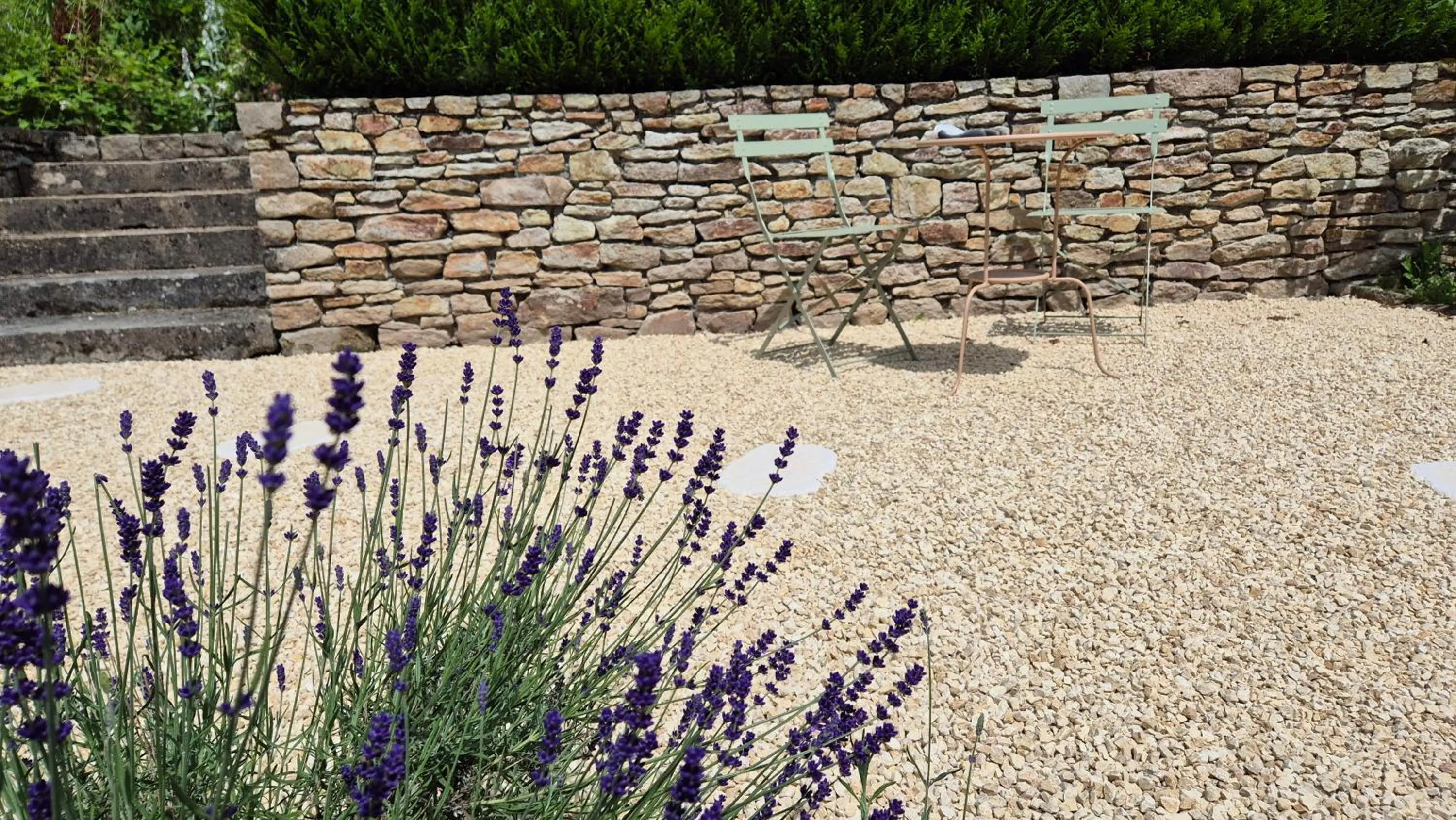 Garden in Moulin Renaudiots - Escapade Luxe Refuge cosy & Bourgogne au coin du feu