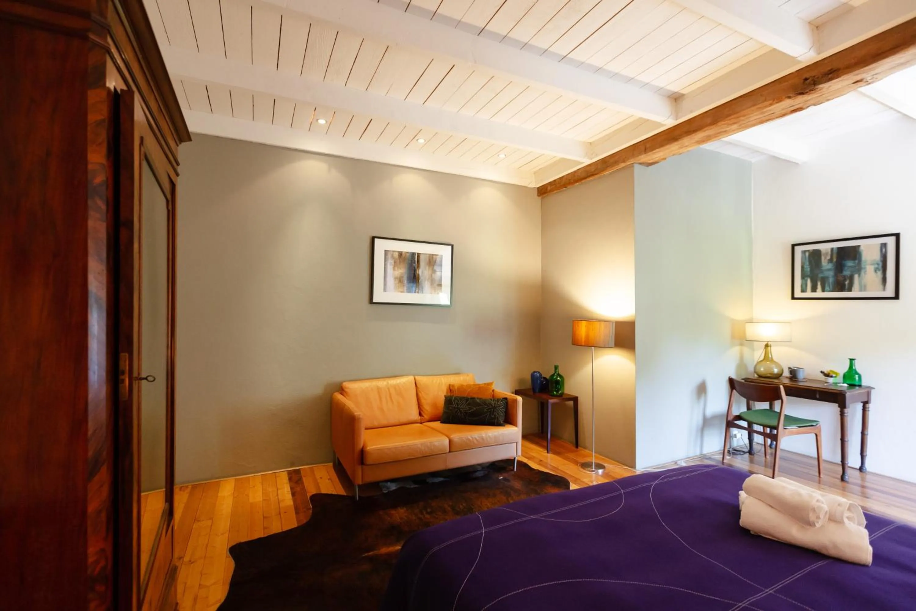 Photo of the whole room, Bed in Moulin Renaudiots - Escapade Luxe Refuge cosy & Bourgogne au coin du feu