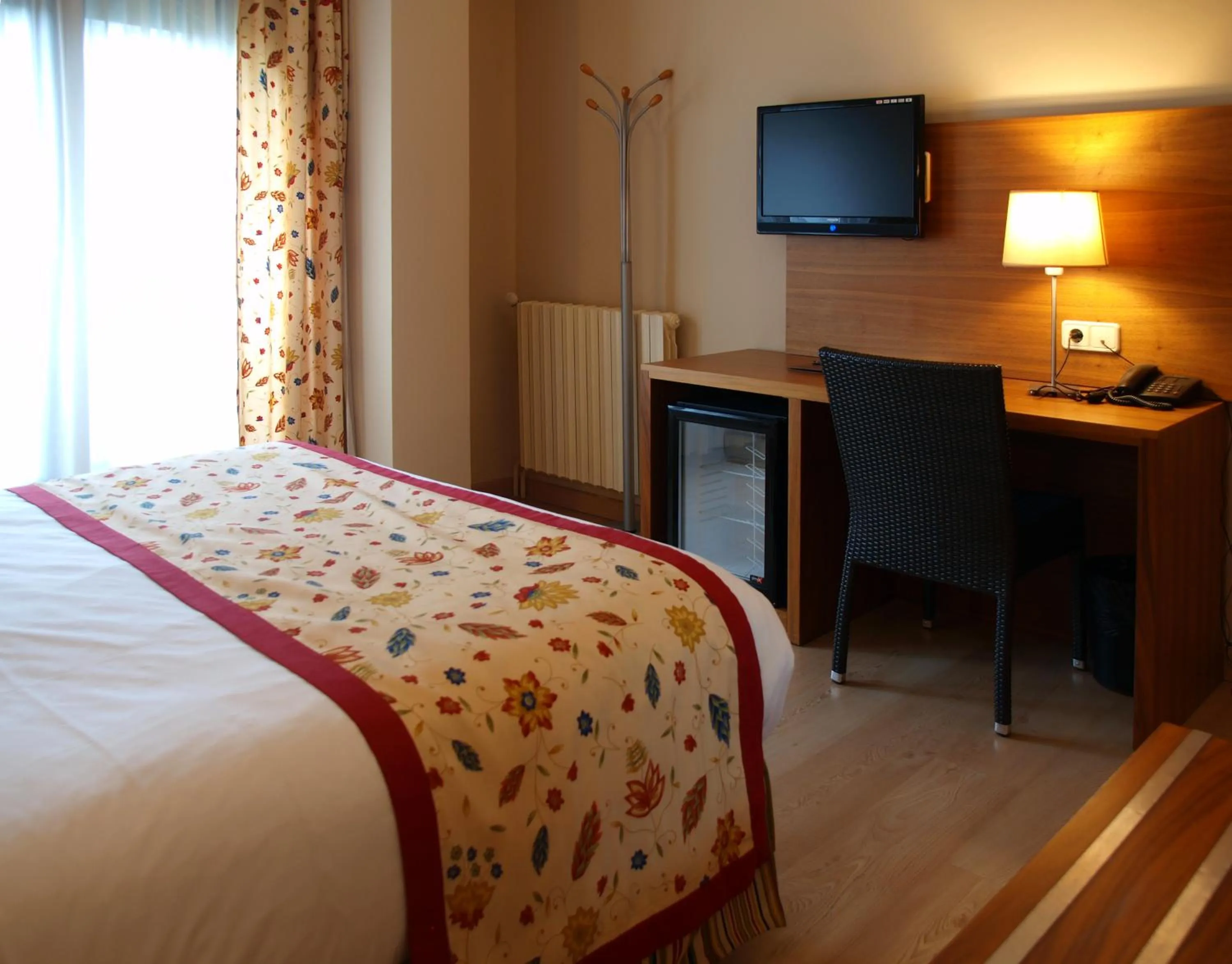 Decorative detail, Bed in Hotel Guillem & Spa