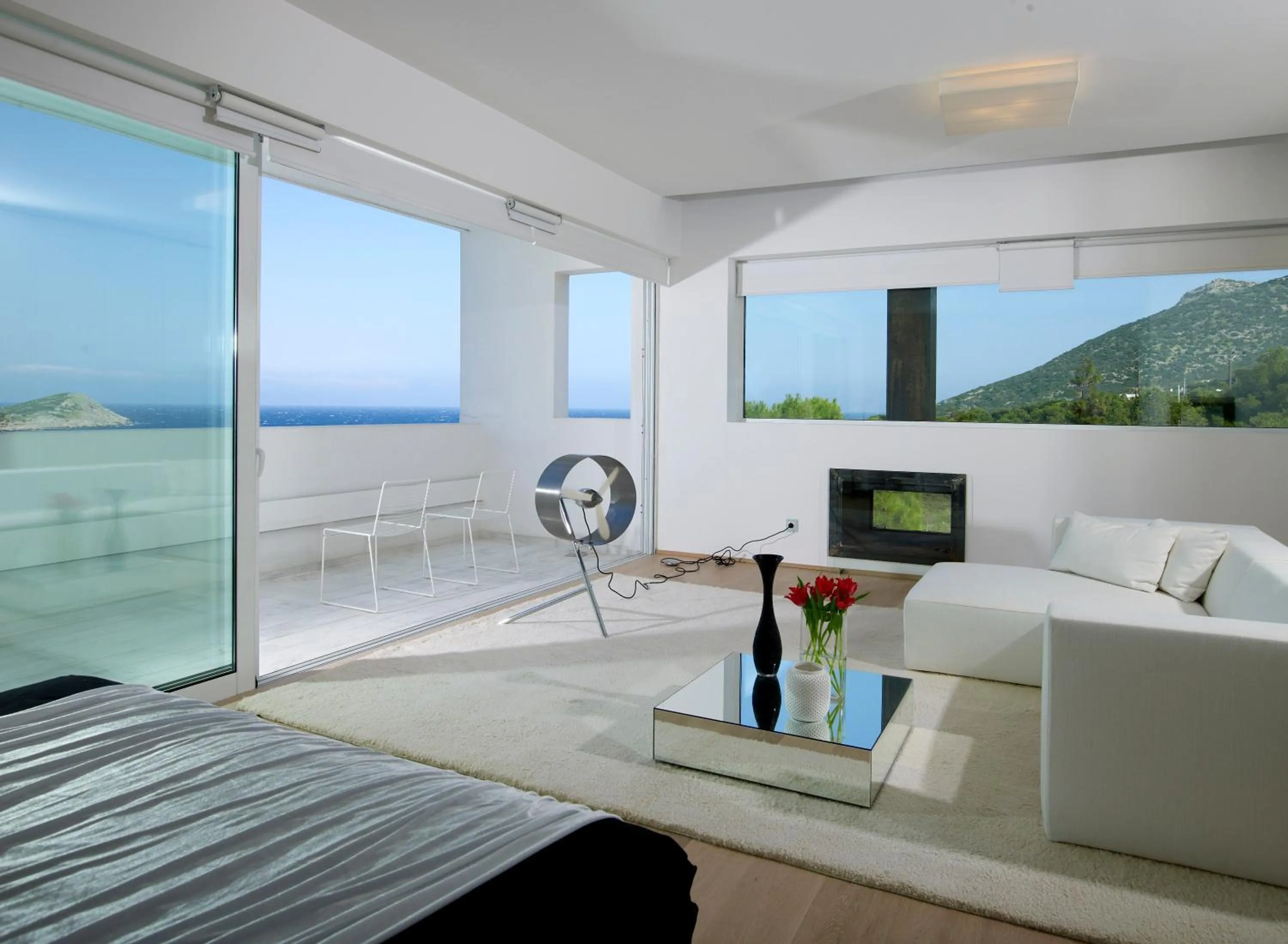 Day in Infinity White Complex by GK Properties