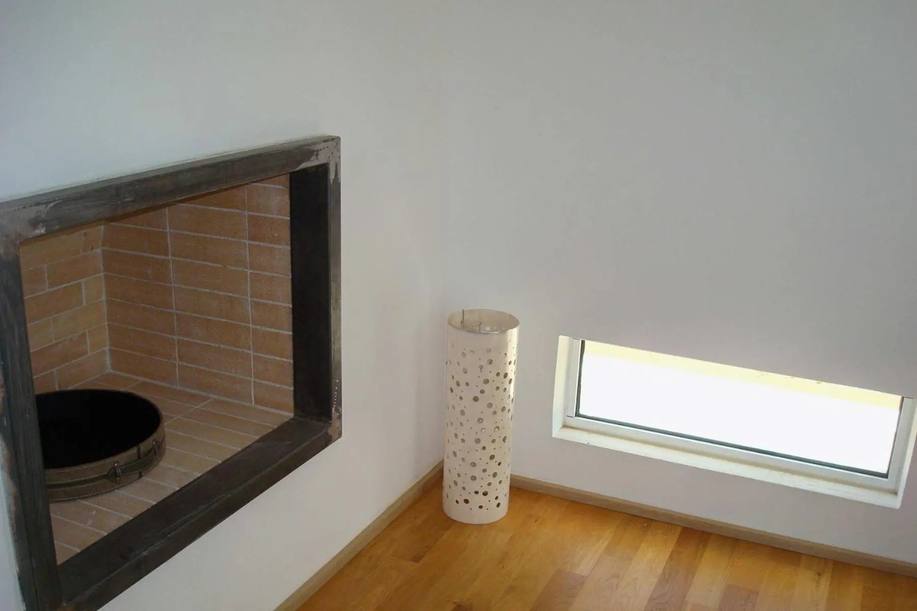 Decorative detail in Infinity White Complex by GK Properties