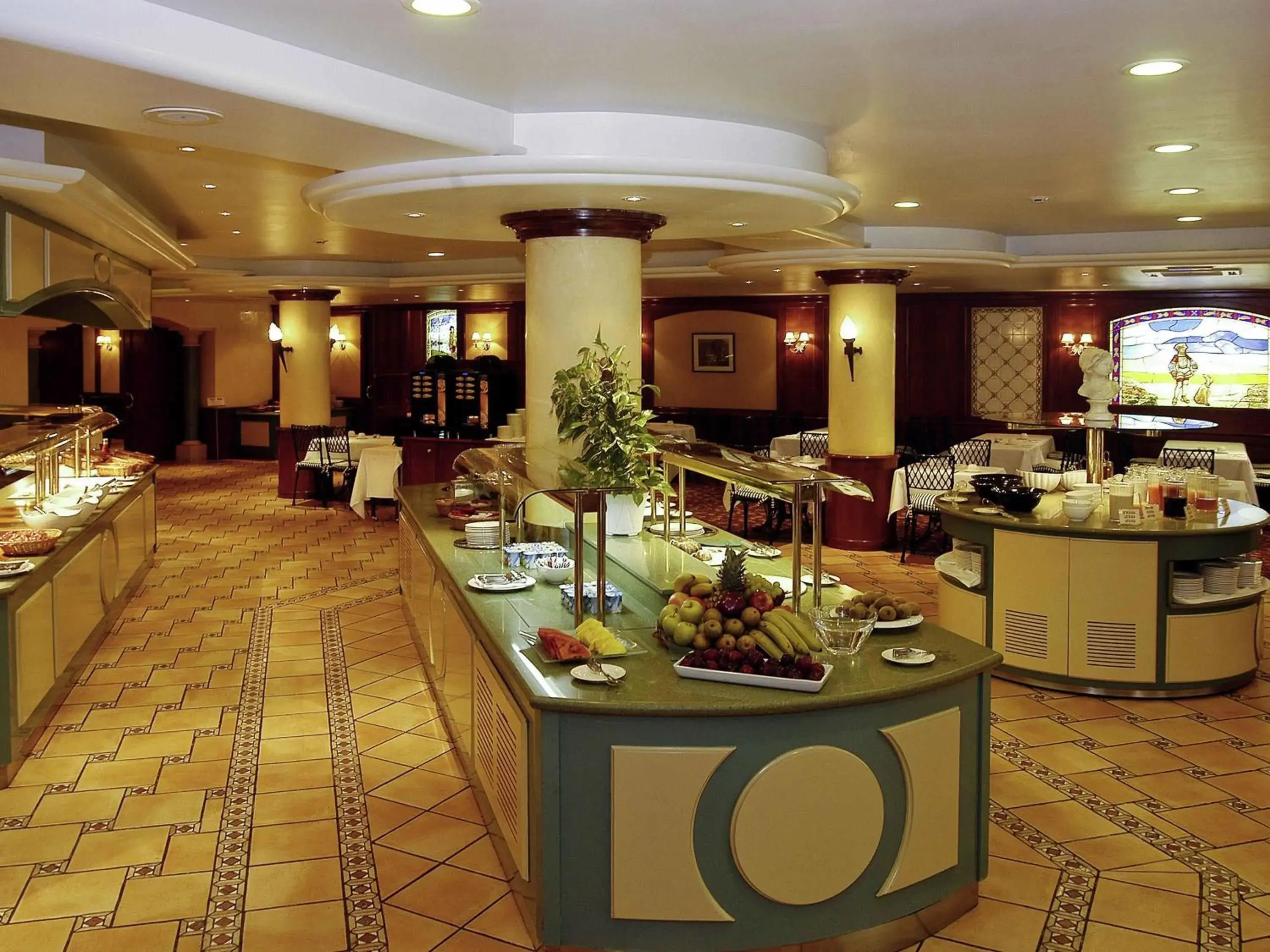 Restaurant/places to eat in Mercure Andorra Restaurant/places to eat in Mercure Andorra