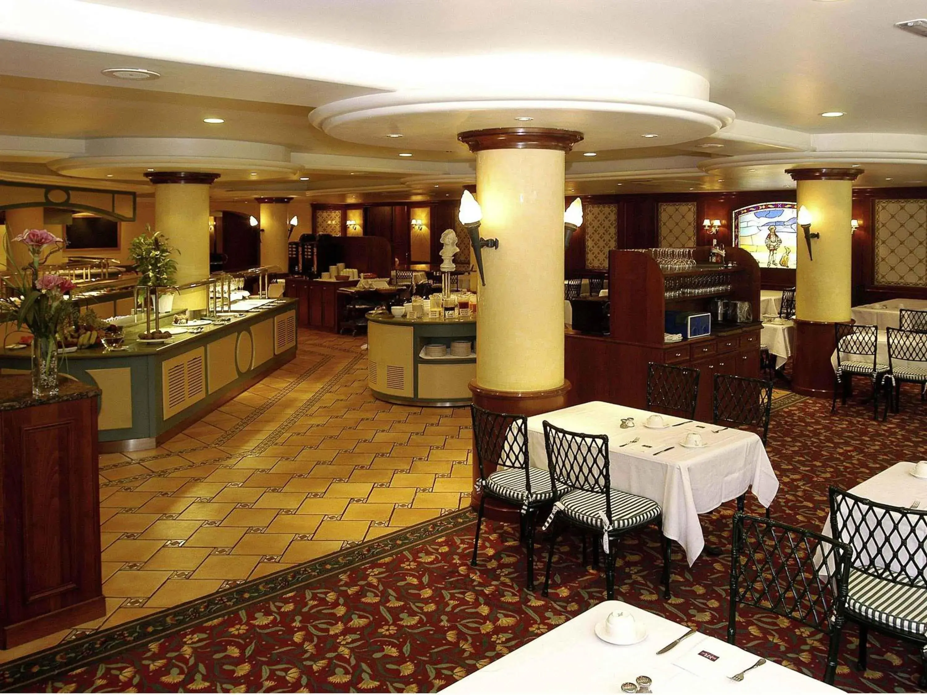 Restaurant/places to eat in Mercure Andorra Restaurant/places to eat in Mercure Andorra