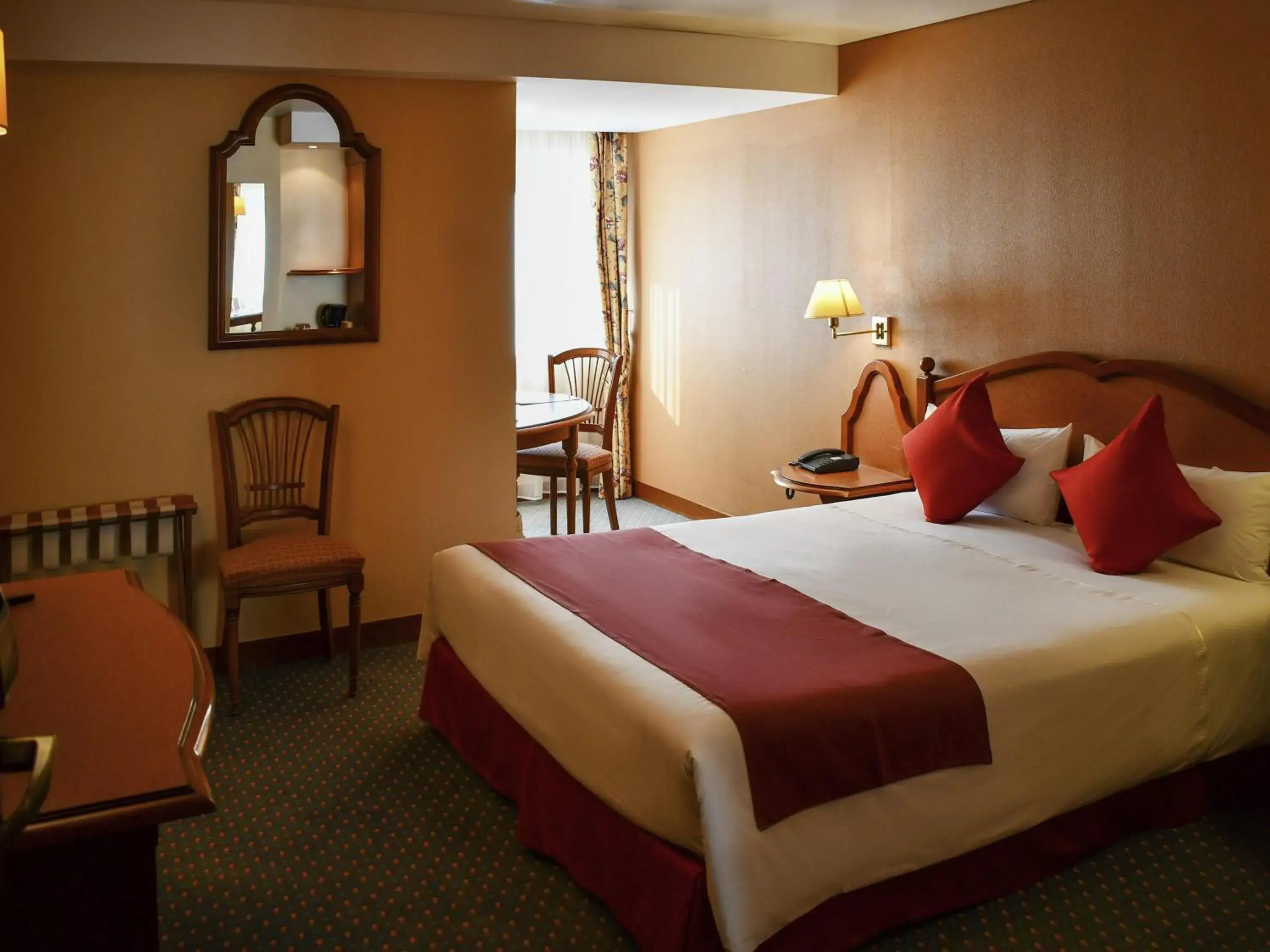 Bedroom, Bed in Mercure Andorra Bedroom, Bed in Mercure Andorra