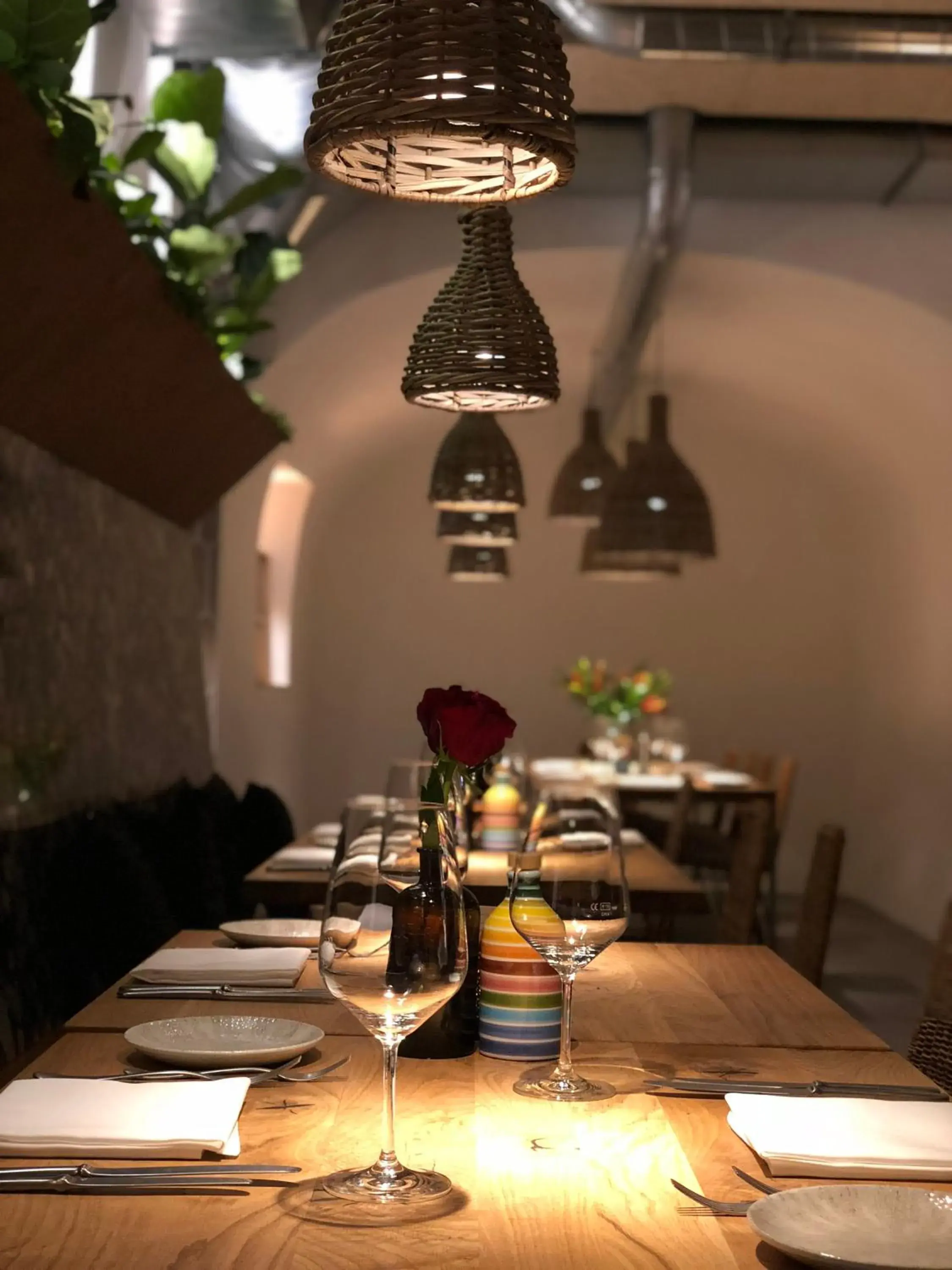 Restaurant/places to eat in River Residence Restaurant/places to eat in River Residence