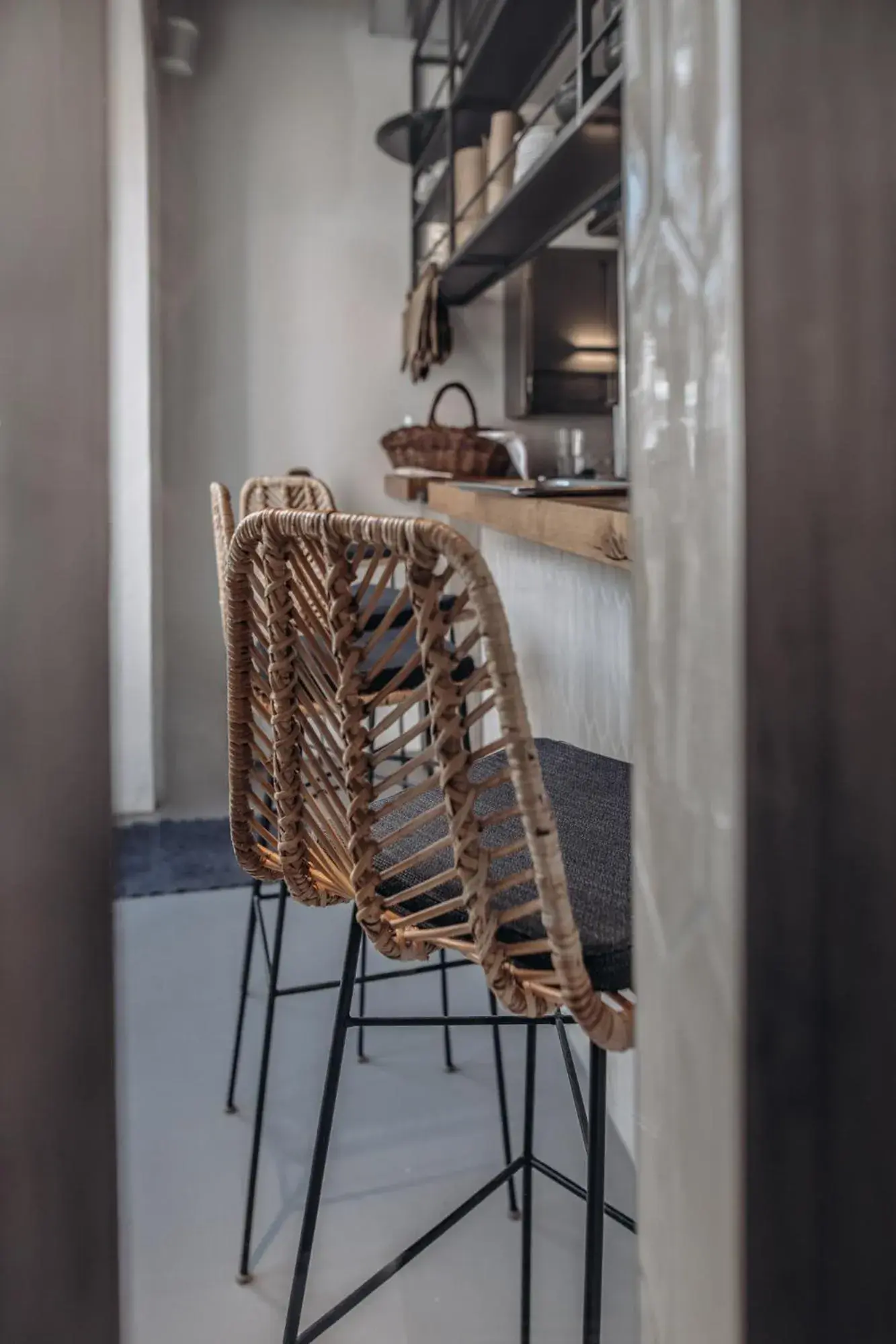 Restaurant/places to eat in River Residence Restaurant/places to eat in River Residence