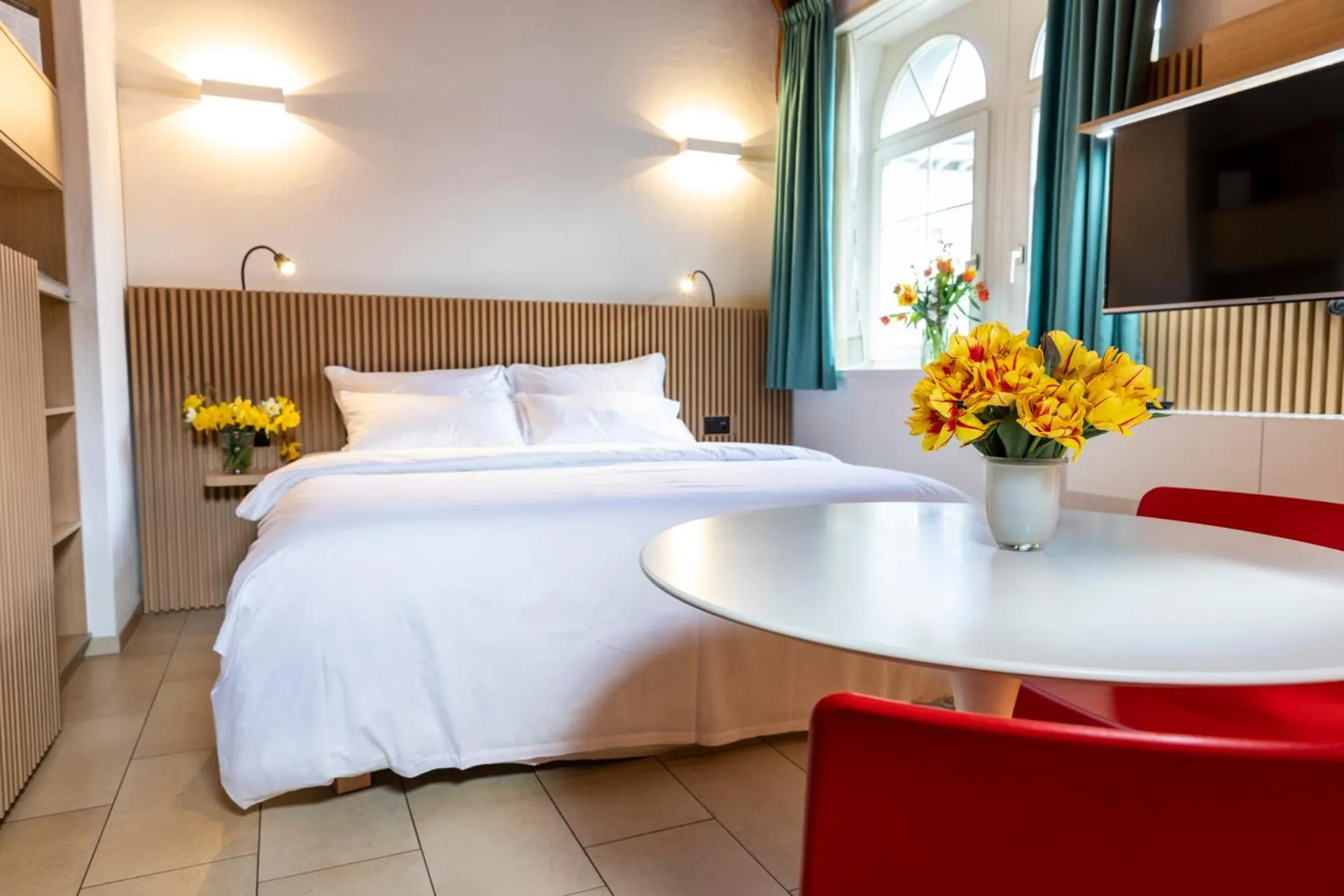 Bed in River Residence