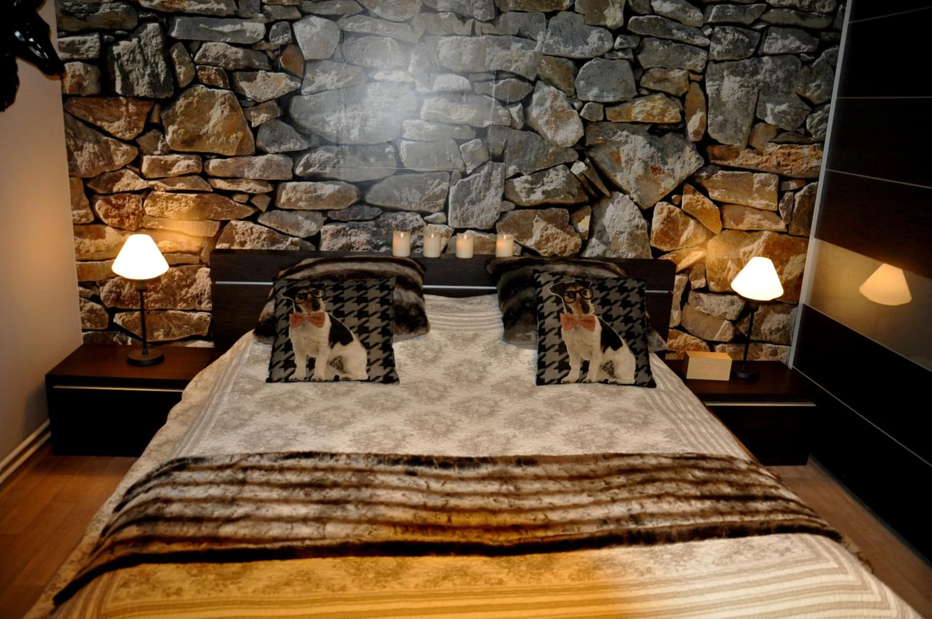 Decorative detail, Bed in Ardennes Woods