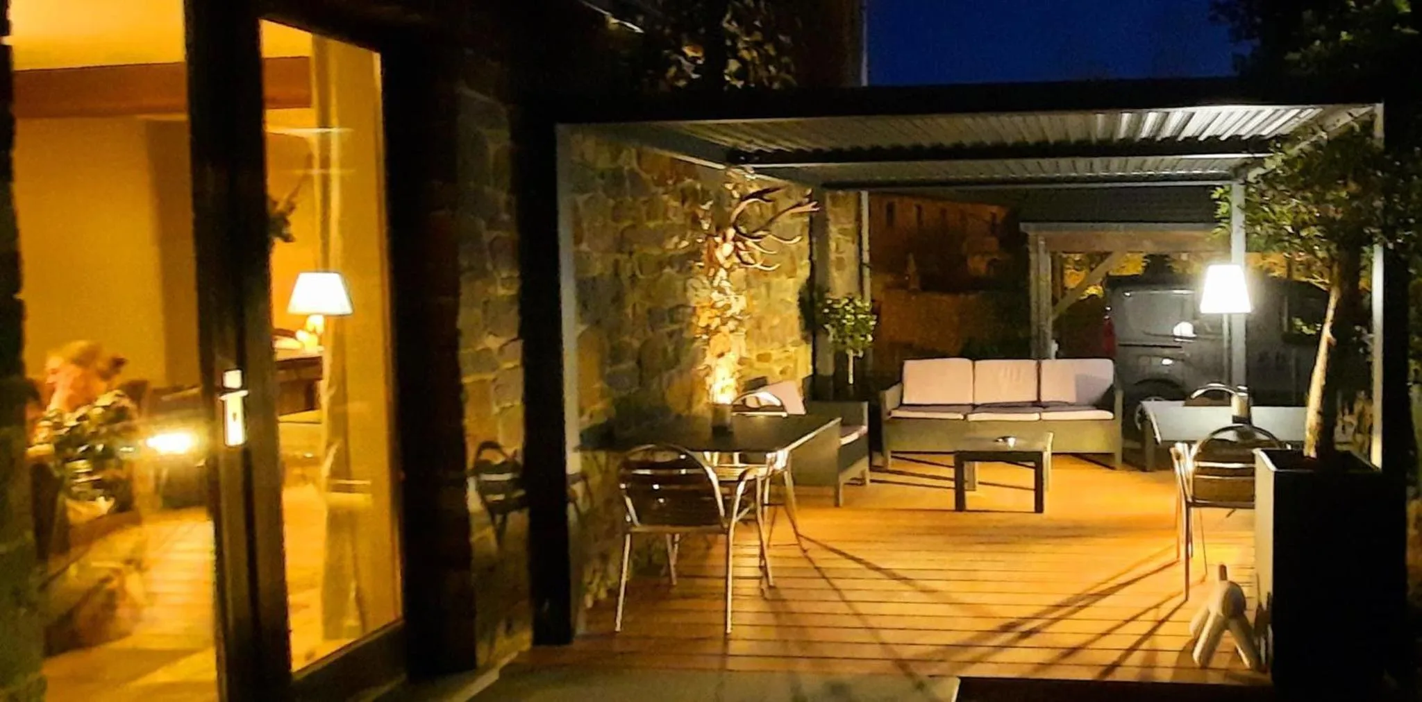 Patio in Ardennes Woods