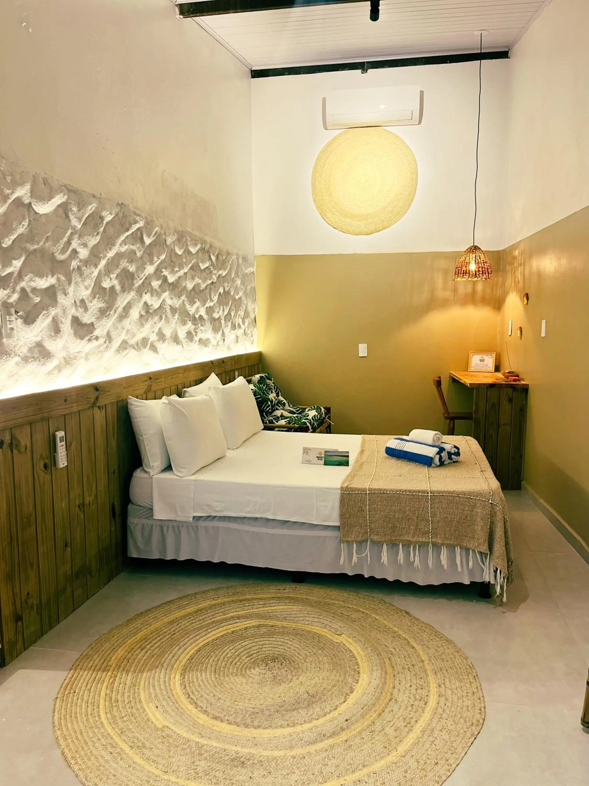 Photo of the whole room, Bed in Pousada Nascente do Sol