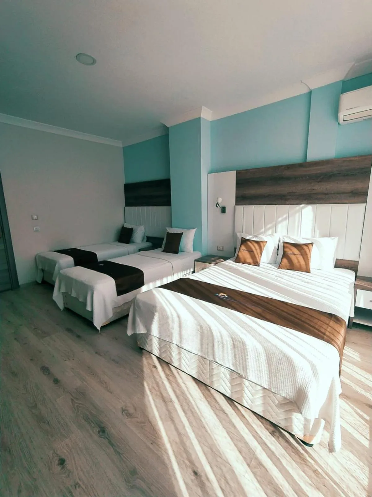 Photo of the whole room, Bed in Ceti̇n Presti̇ge Resort