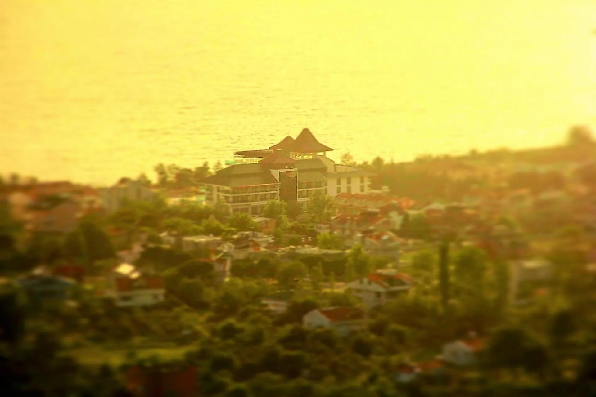 Staff in Ceti̇n Presti̇ge Resort