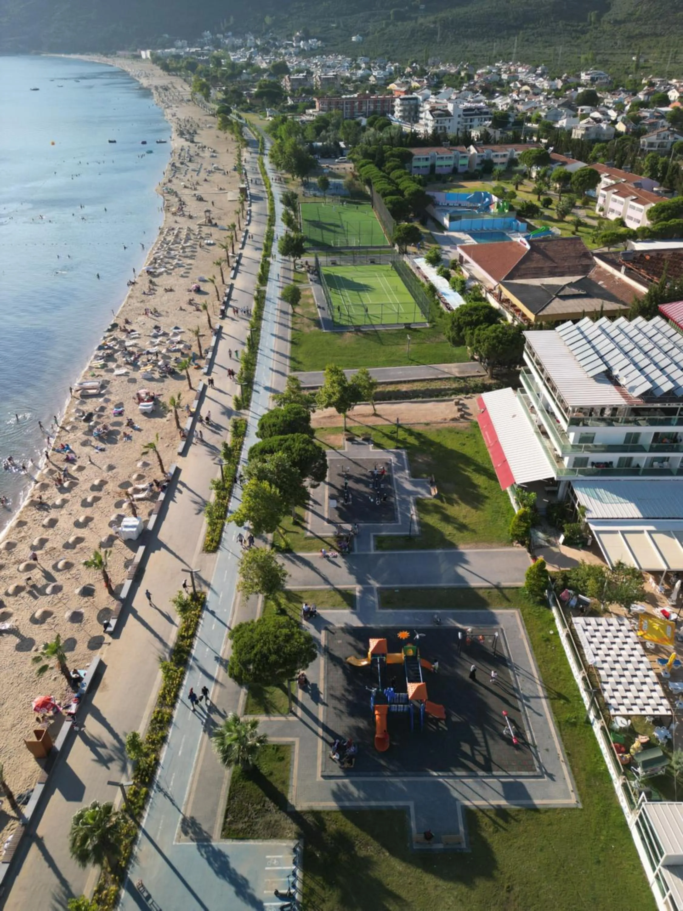 Property building in Ceti̇n Presti̇ge Resort