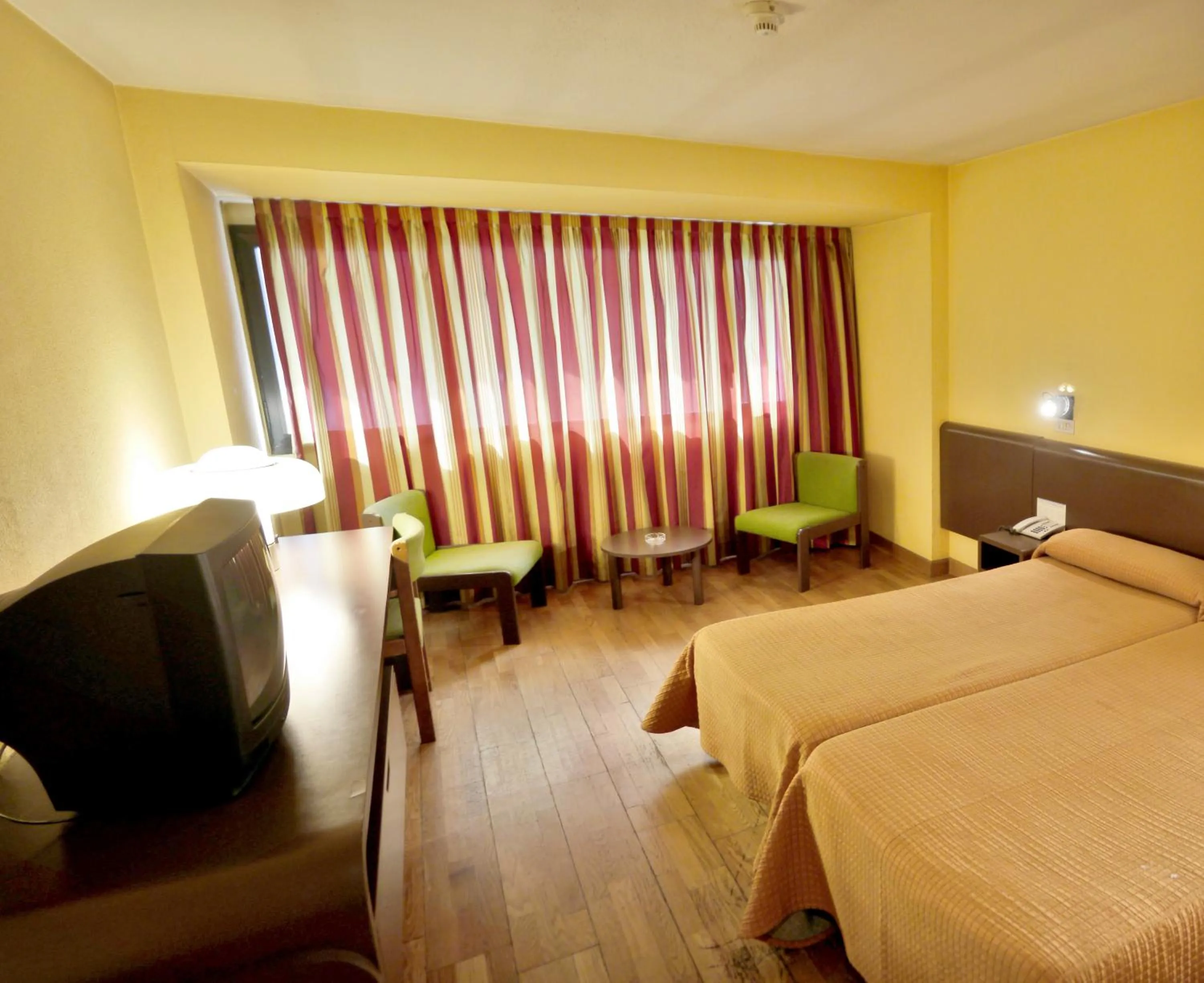 Photo of the whole room, Bed in Hotel Sant Eloi