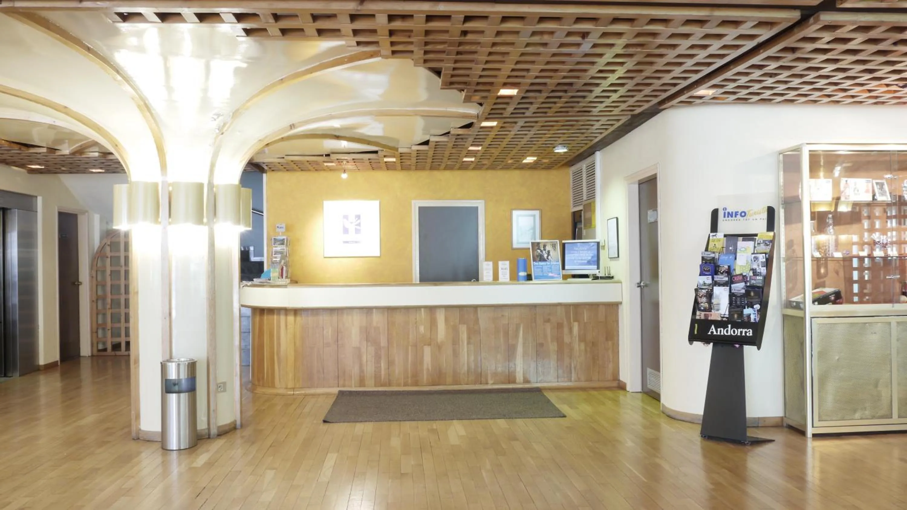 Lobby or reception in Hotel Sant Eloi