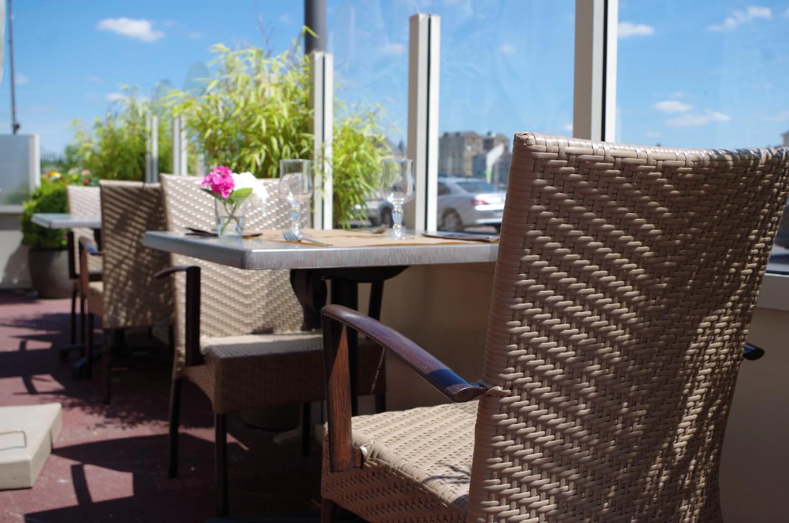 Balcony/Terrace in Hôtel Le Roosevelt