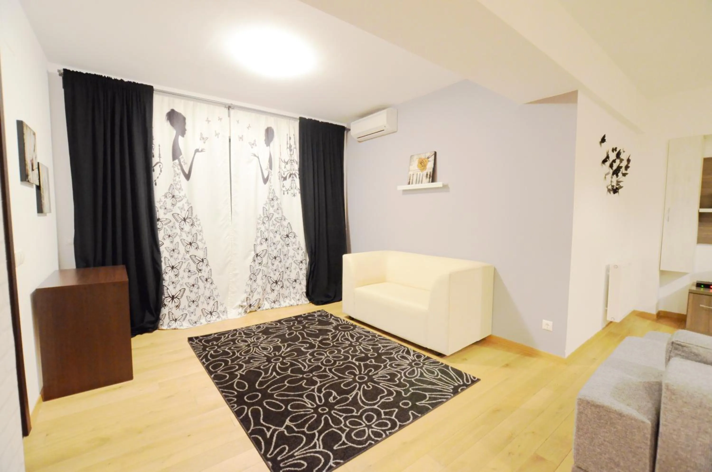 Living room in Upground Residence Apartments