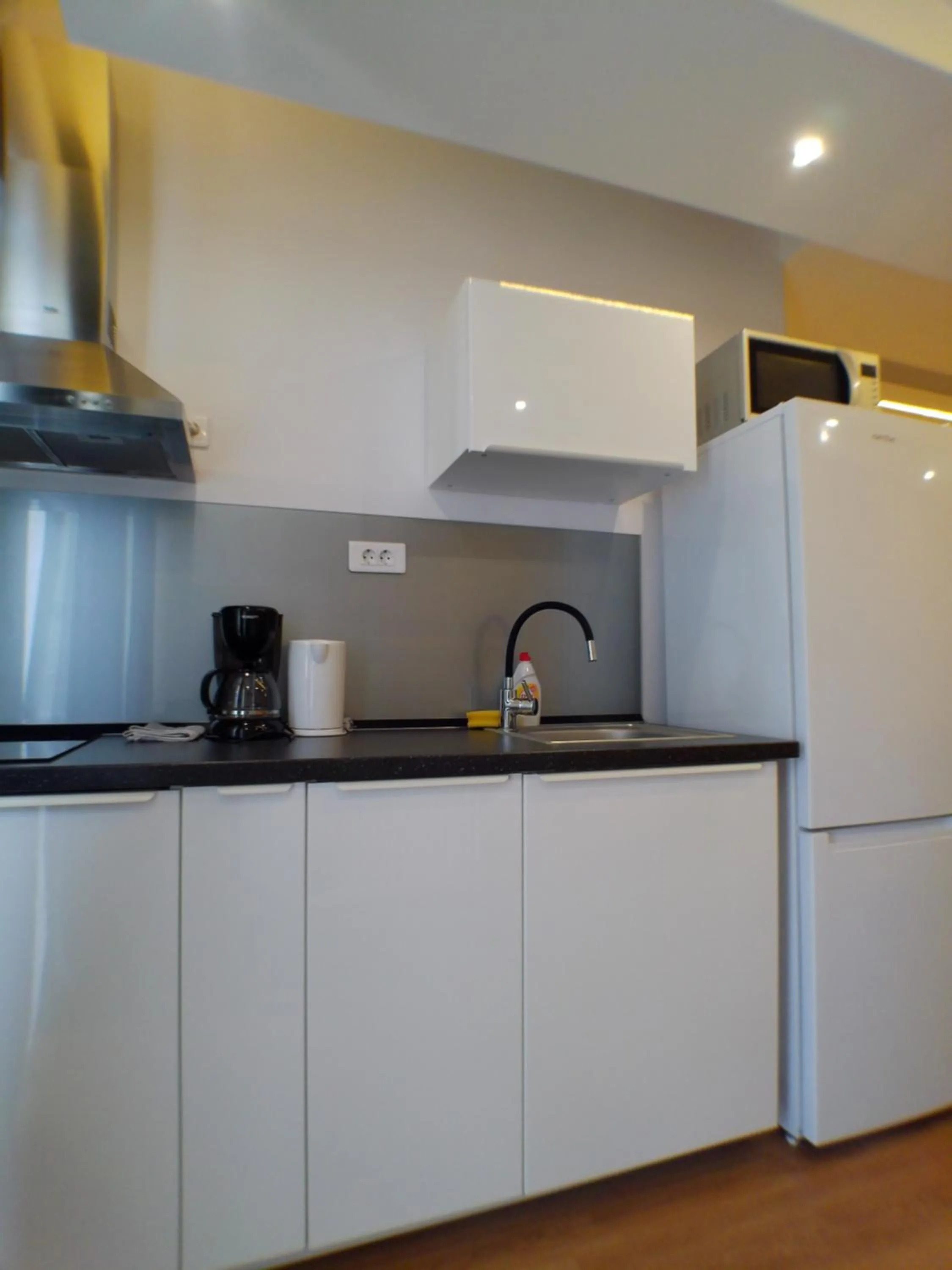 Coffee/tea facilities in Upground Residence Apartments