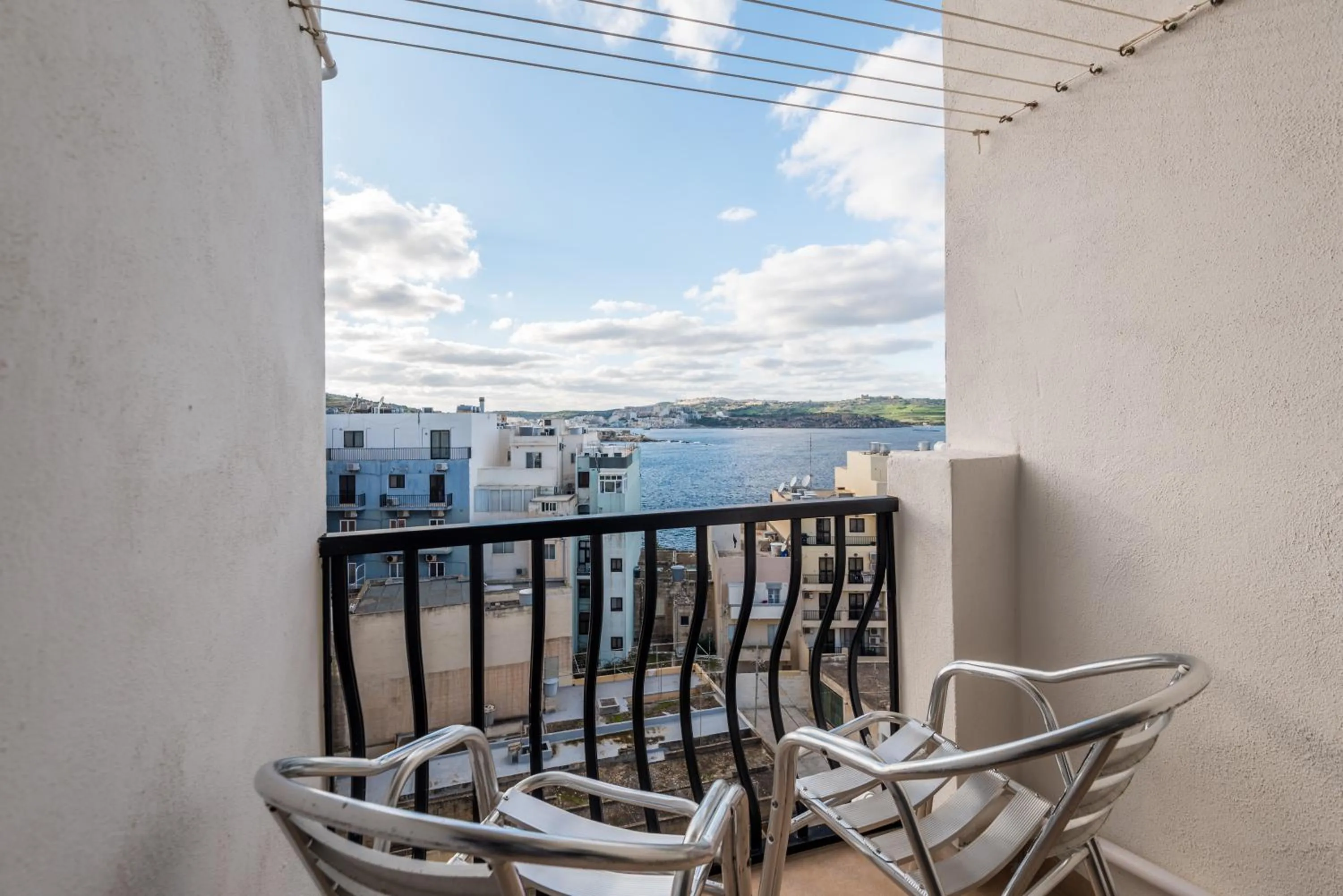 Balcony/Terrace in Seashells 2 bedroom Apartment with sunny terrace with stunning sea views - by Getawaysmalta