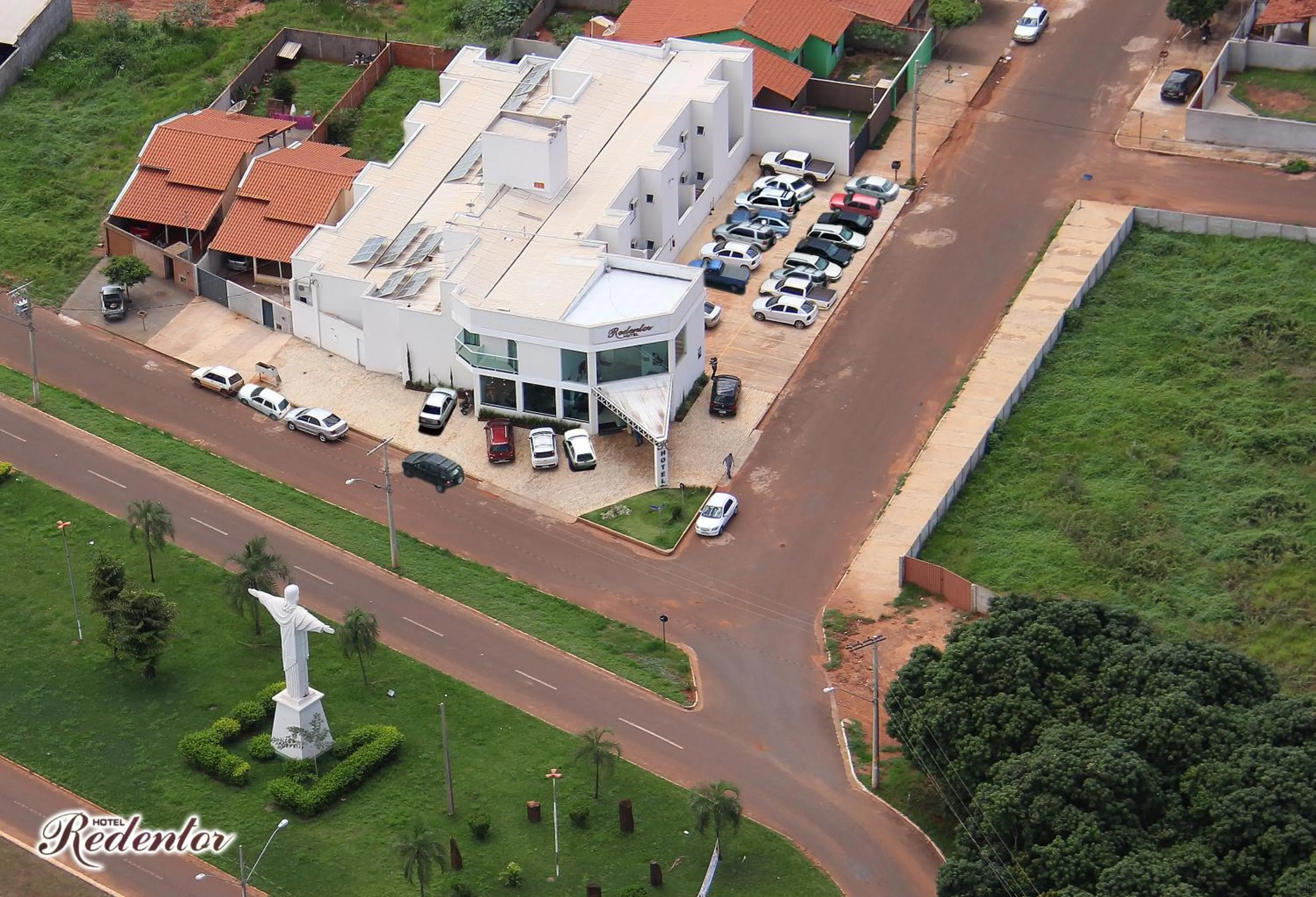 Property building in Hotel Redentor