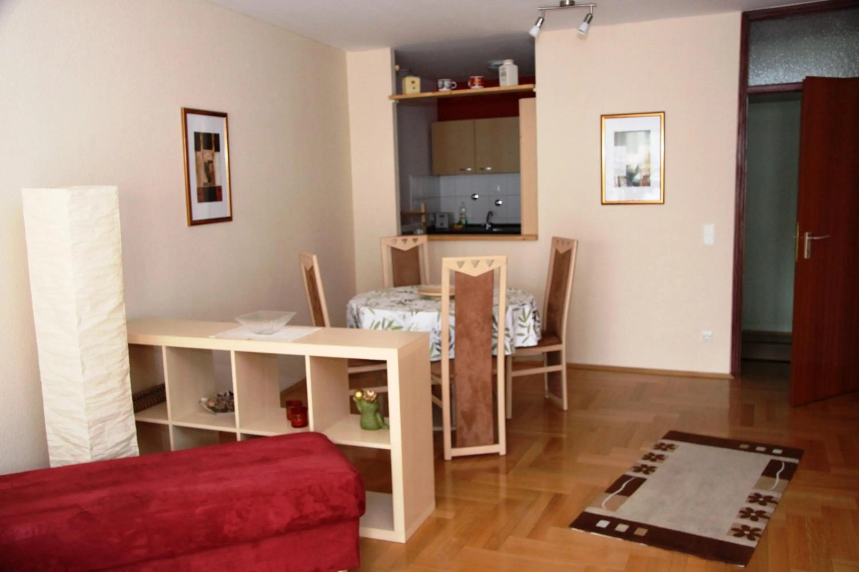 Kitchen or kitchenette in FeWo Bonnita - Nähe UN-Campus u. WCCB