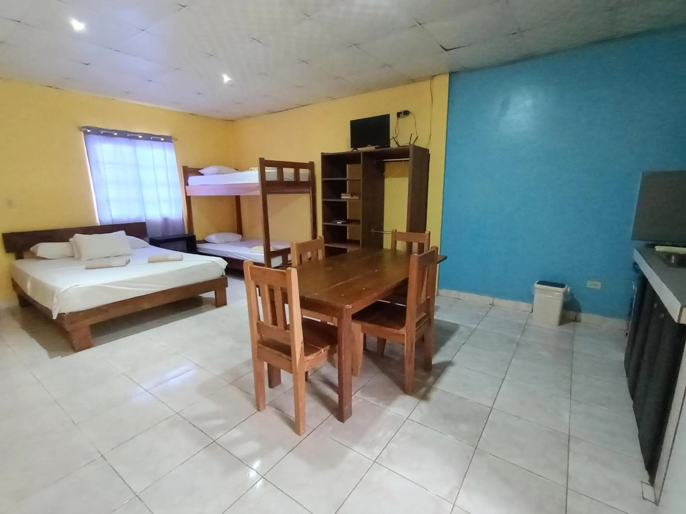 Photo of the whole room, Bed in Sun Havens Apartments & Suites