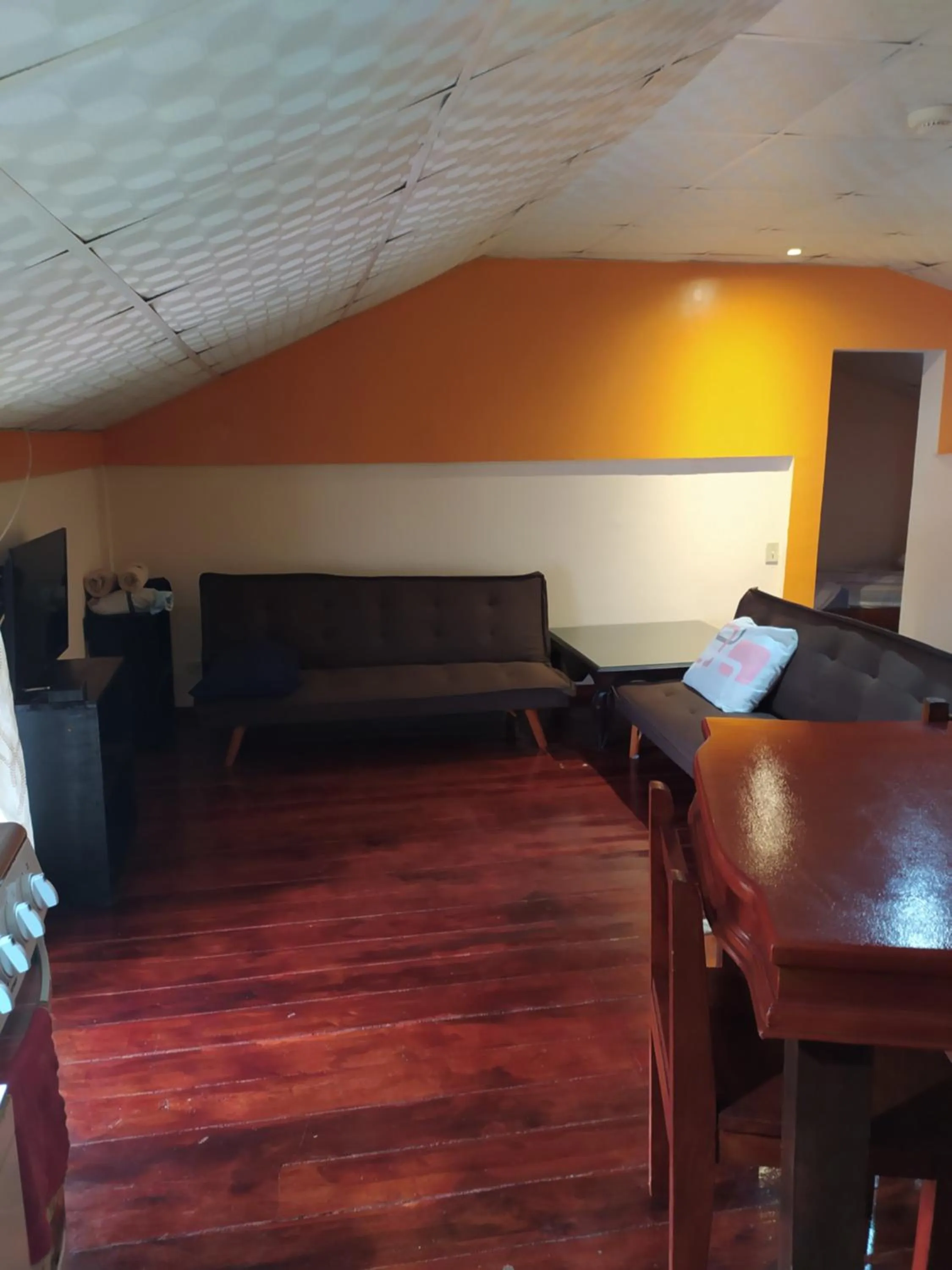 Seating area in Sun Havens Apartments & Suites