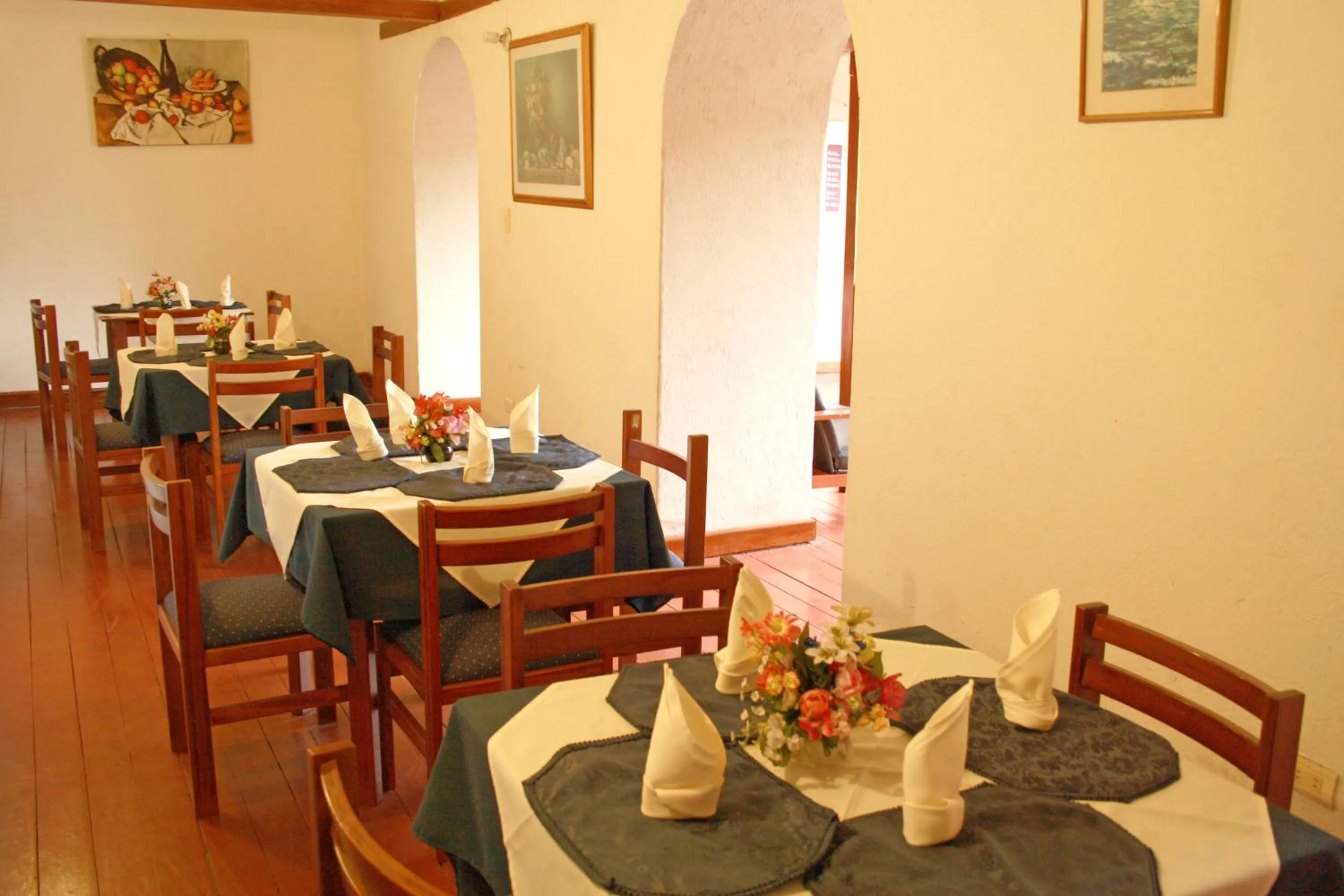 Property building in Hotel El Cid Plaza Premium