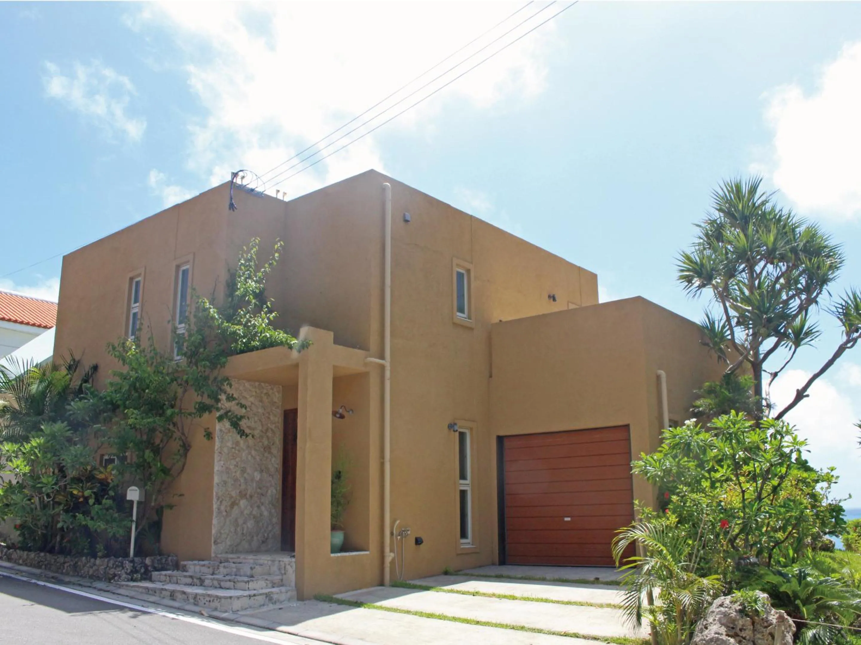 Property building in Villa Kukuru