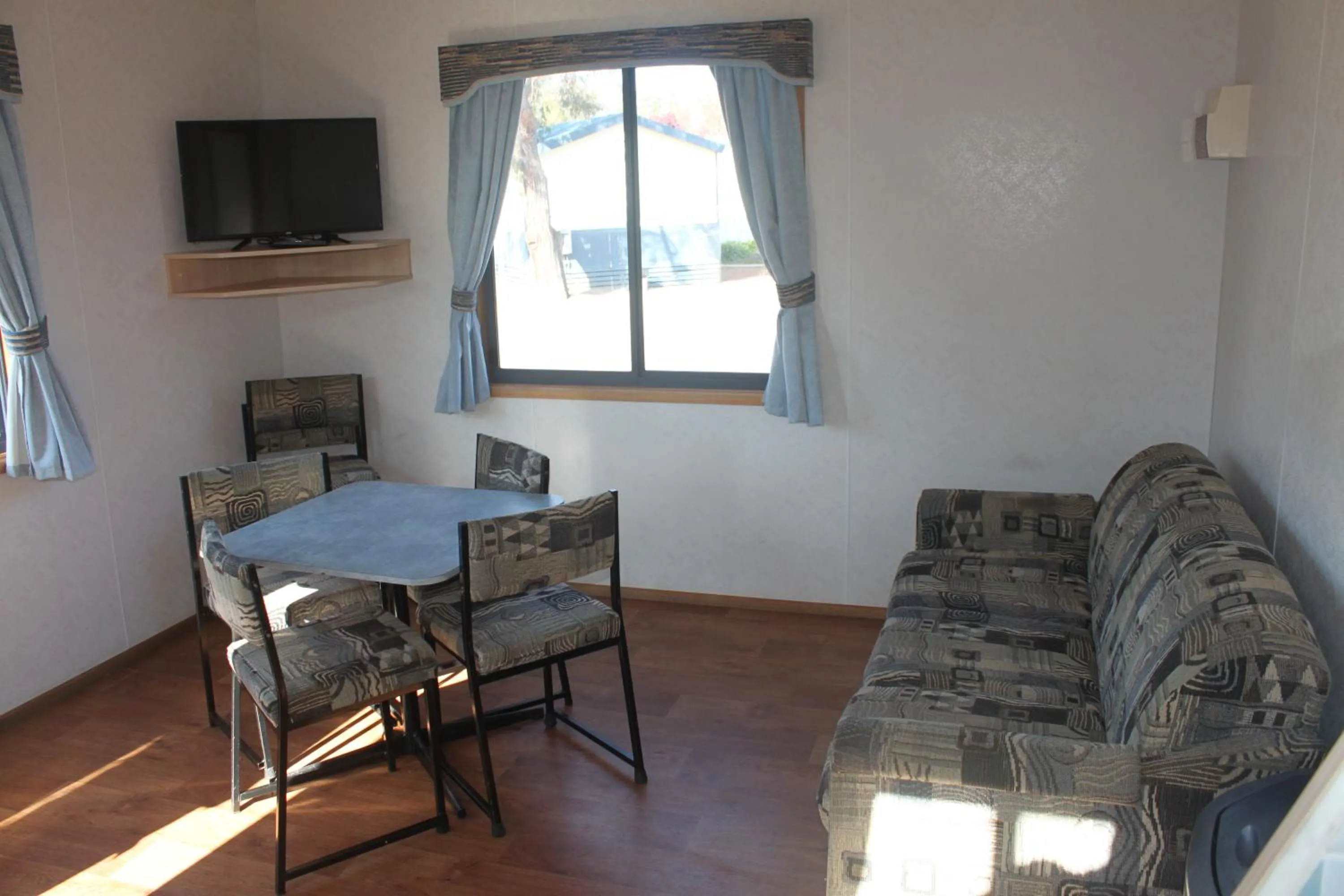 Capital Country Holiday Park