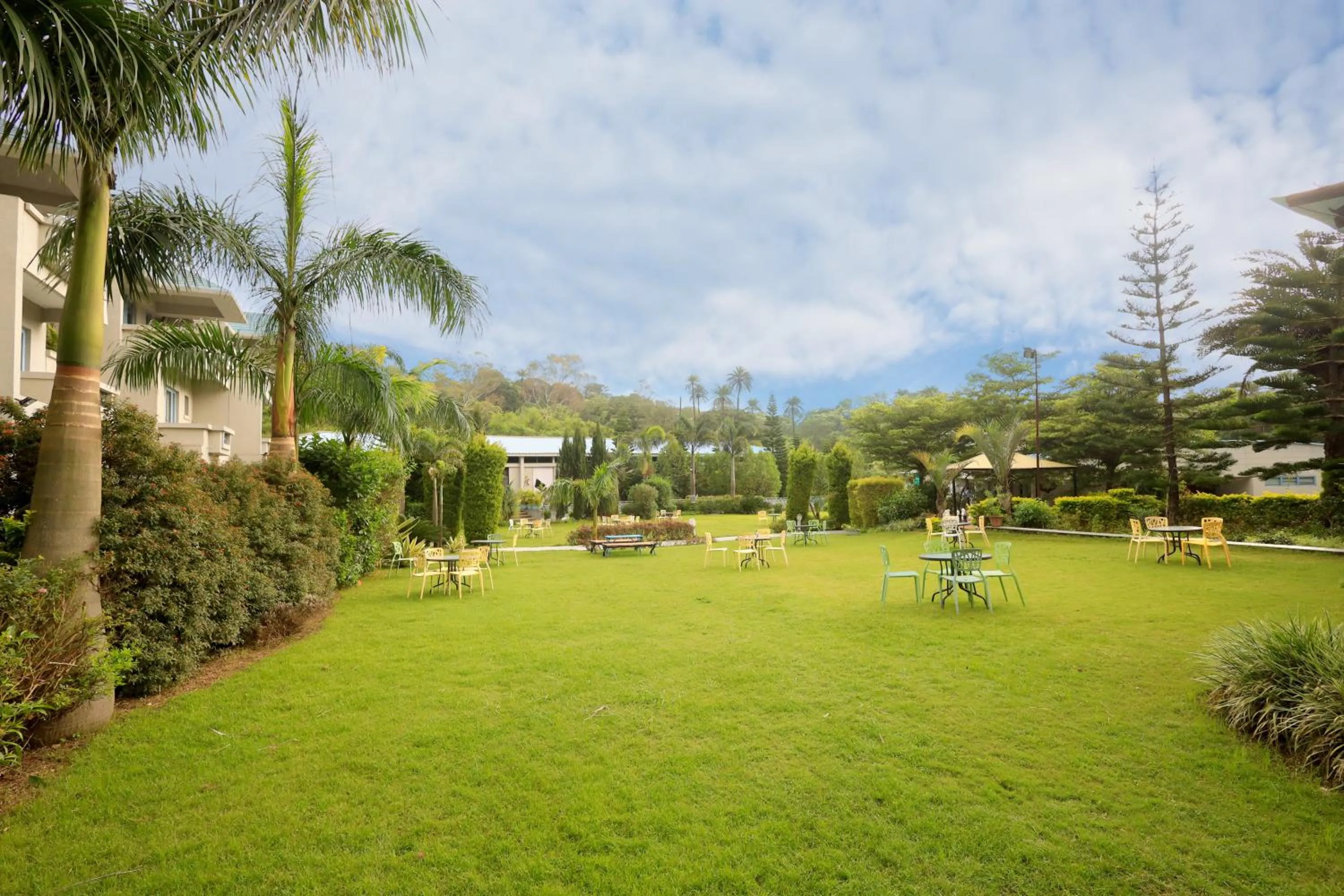 Garden in Hummingbird Resort