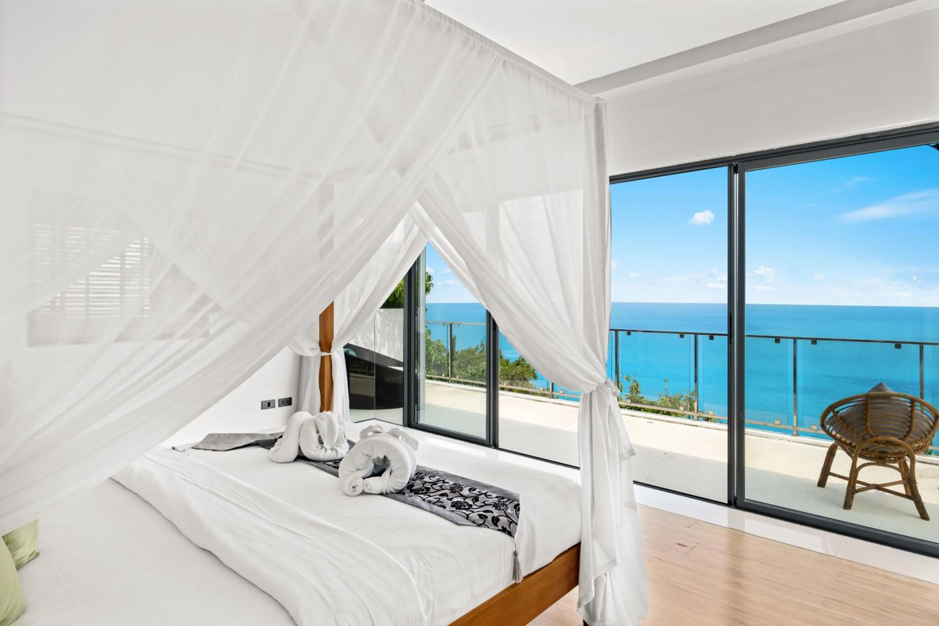 View (from property/room), Bed in Karpe Diem Villa - Twin Infinity Pools