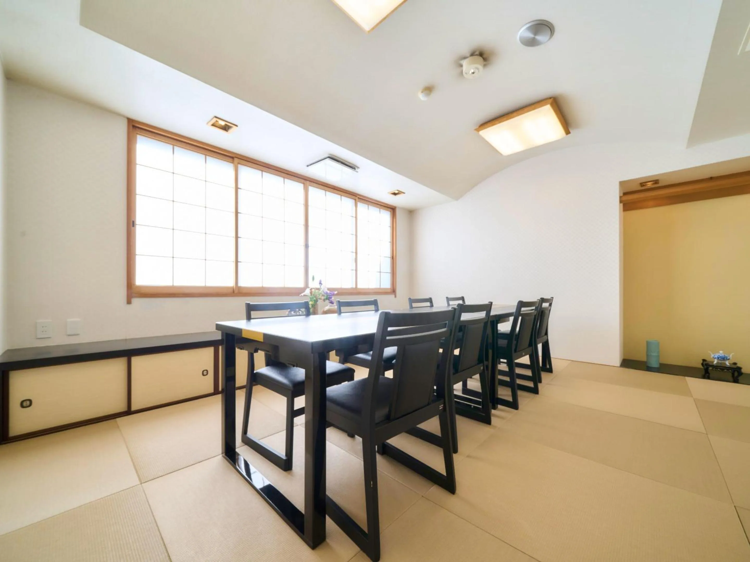 Area and facilities in Minakuchi Century Hotel