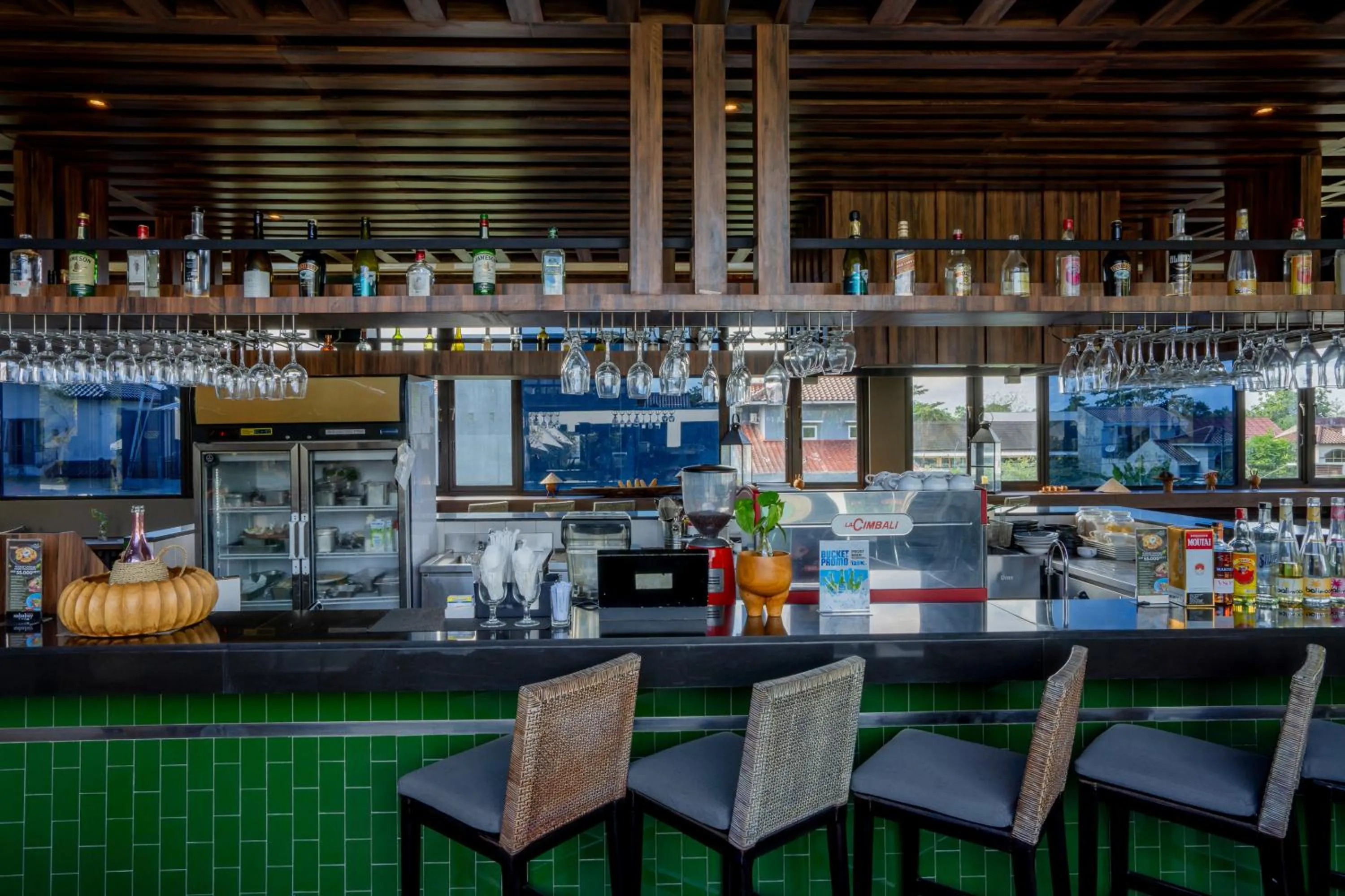 Restaurant/places to eat in Lombok Astoria Hotel