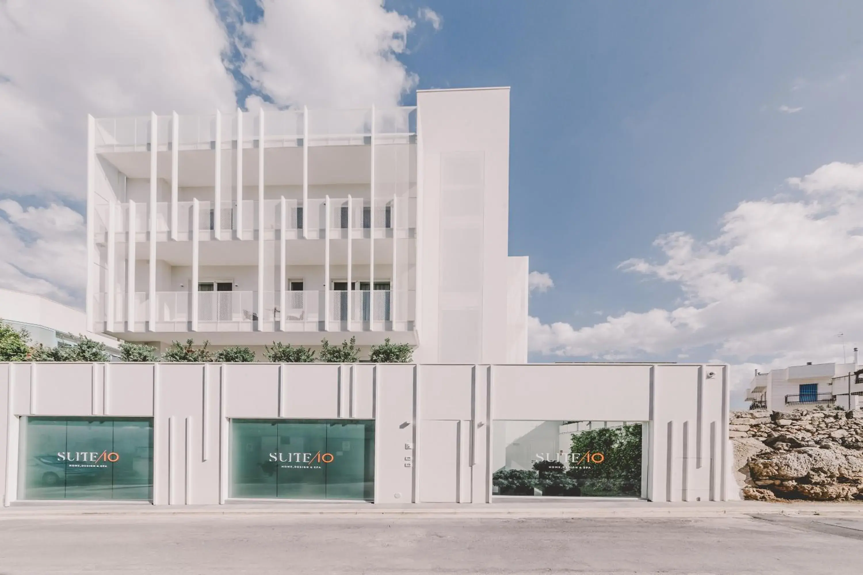 Facade/entrance in Suite 10 Home Design & Spa Facade/entrance in Suite 10 Home Design & Spa