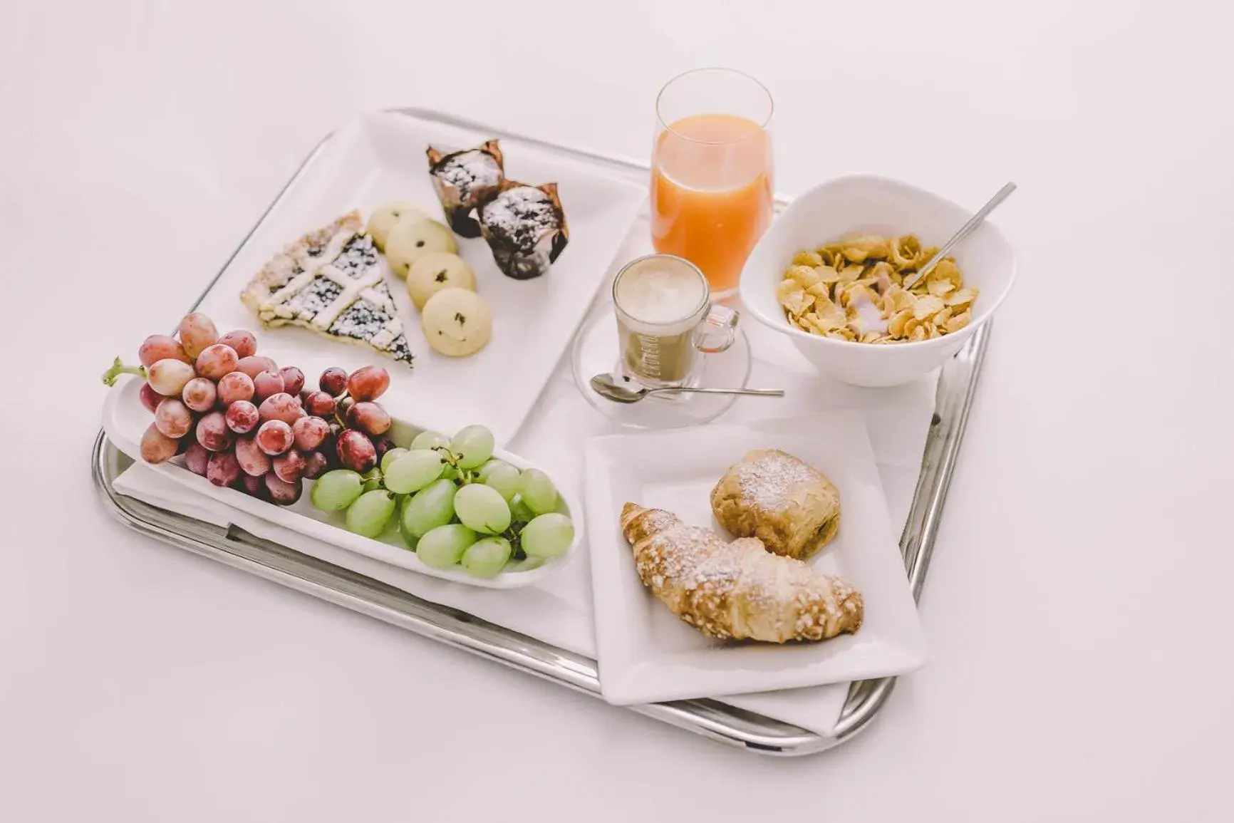 Breakfast in Suite 10 Home Design & Spa Breakfast in Suite 10 Home Design & Spa