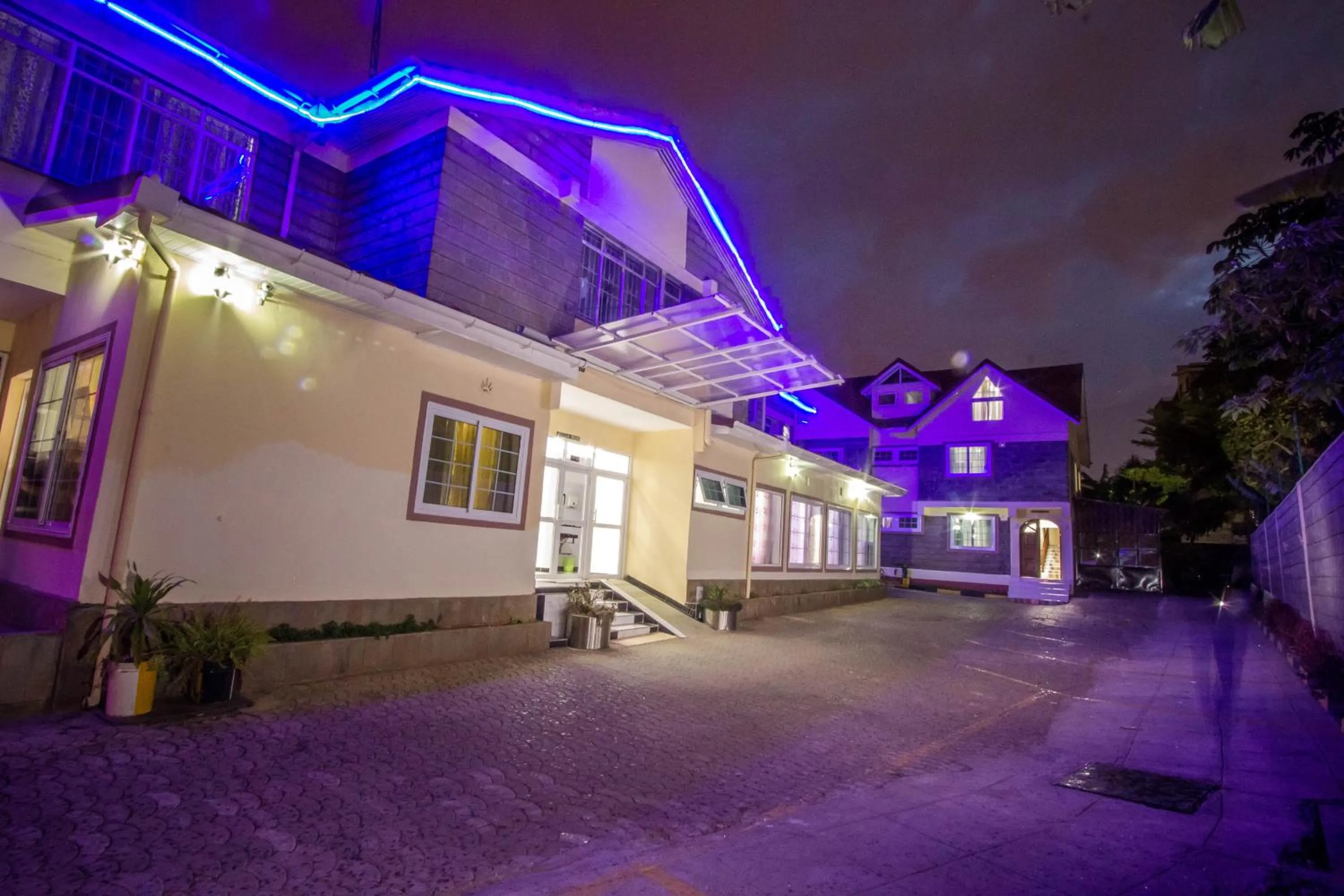 Night in Wida Resort Kilimani