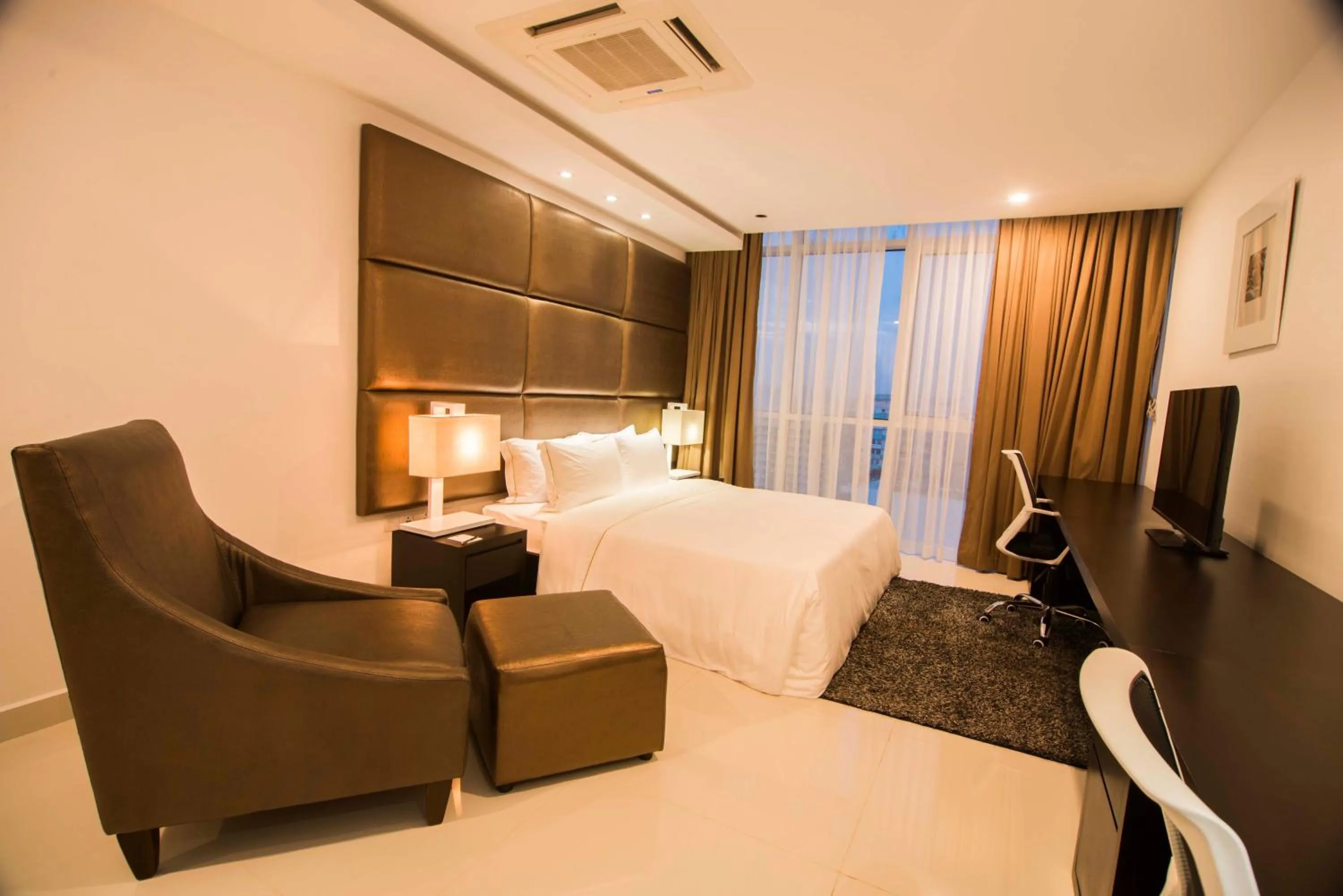 Bedroom in Platinum One Suites