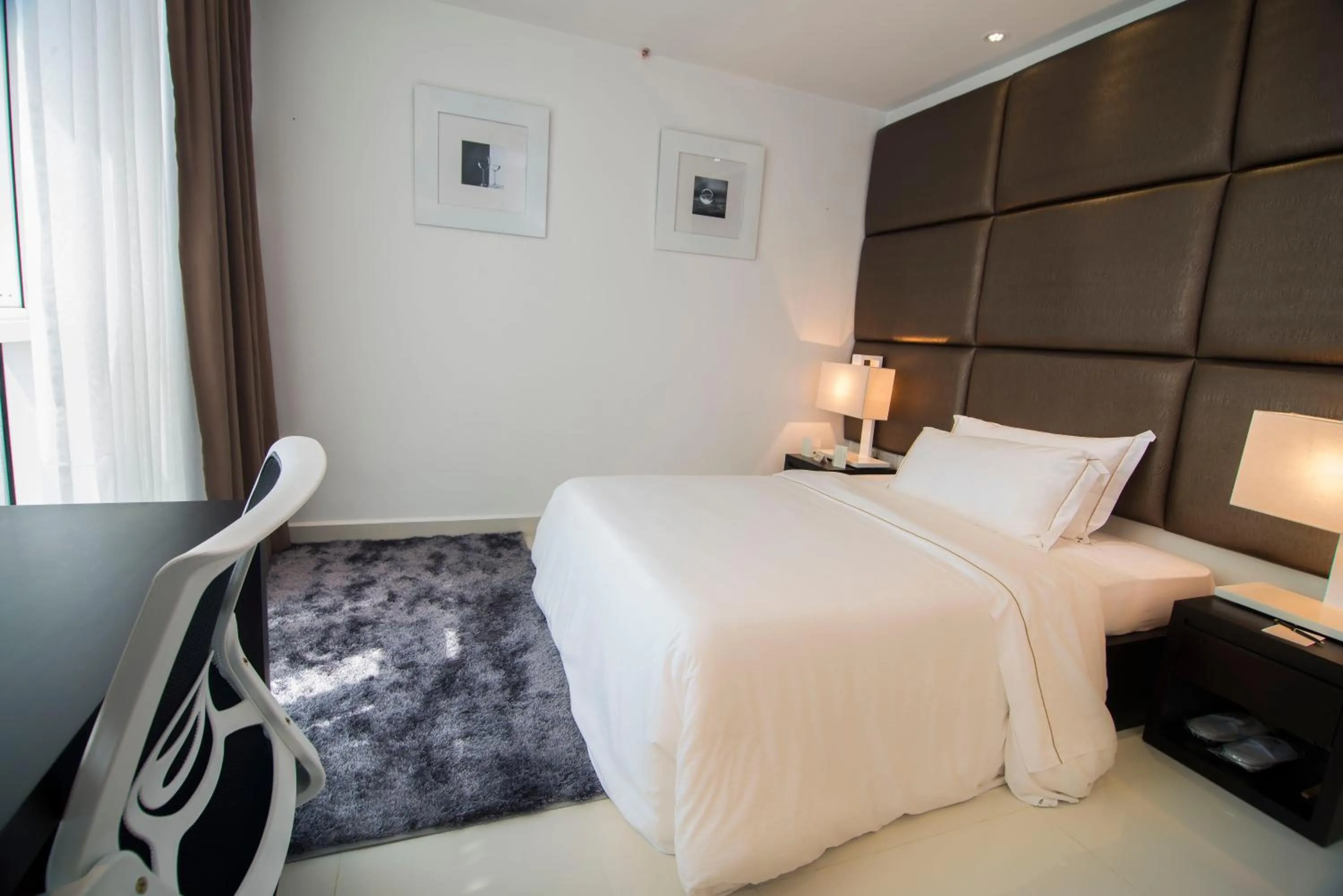 Bedroom in Platinum One Suites