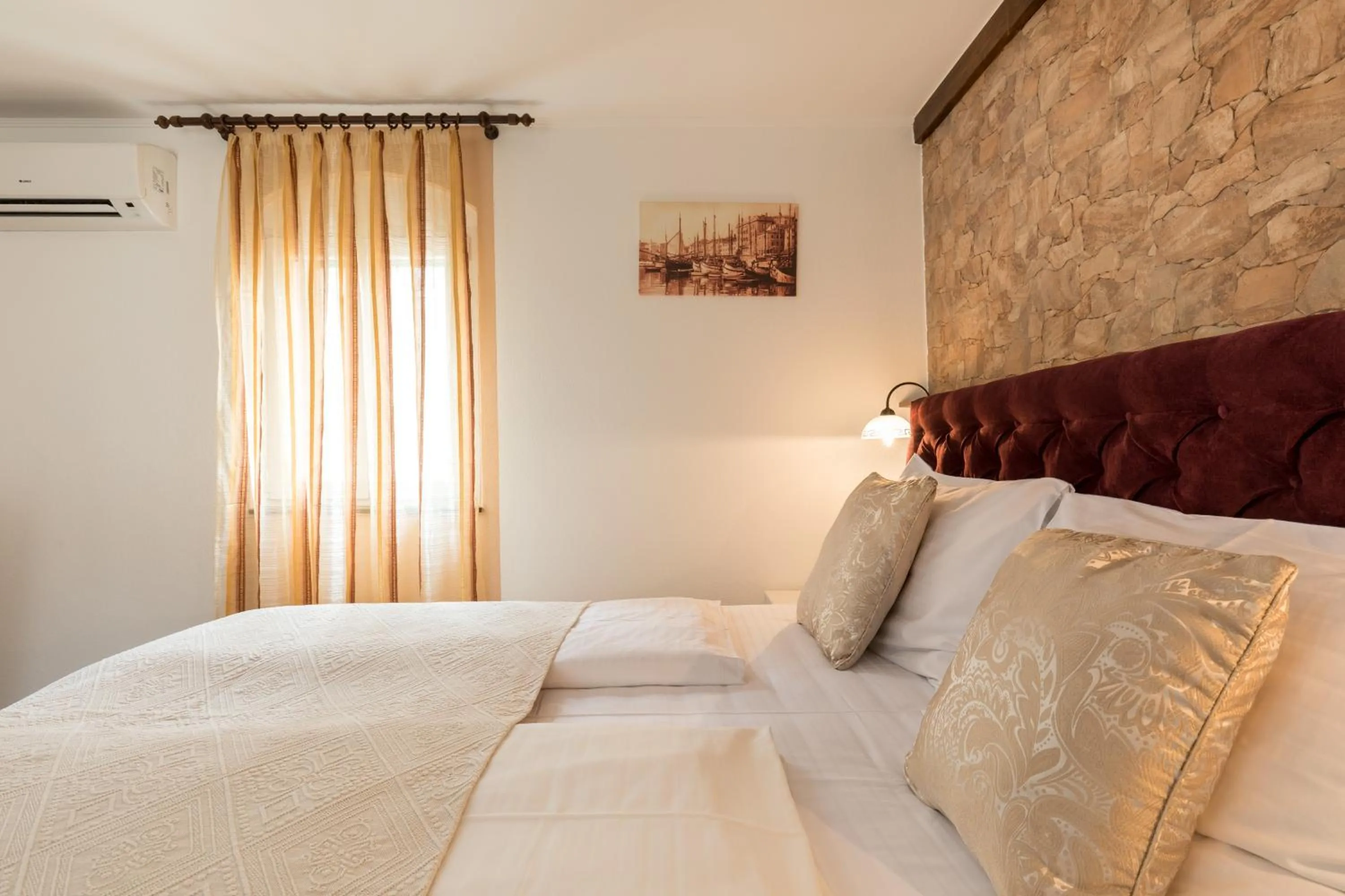 Bedroom, Bed in Guesthouse Imperator