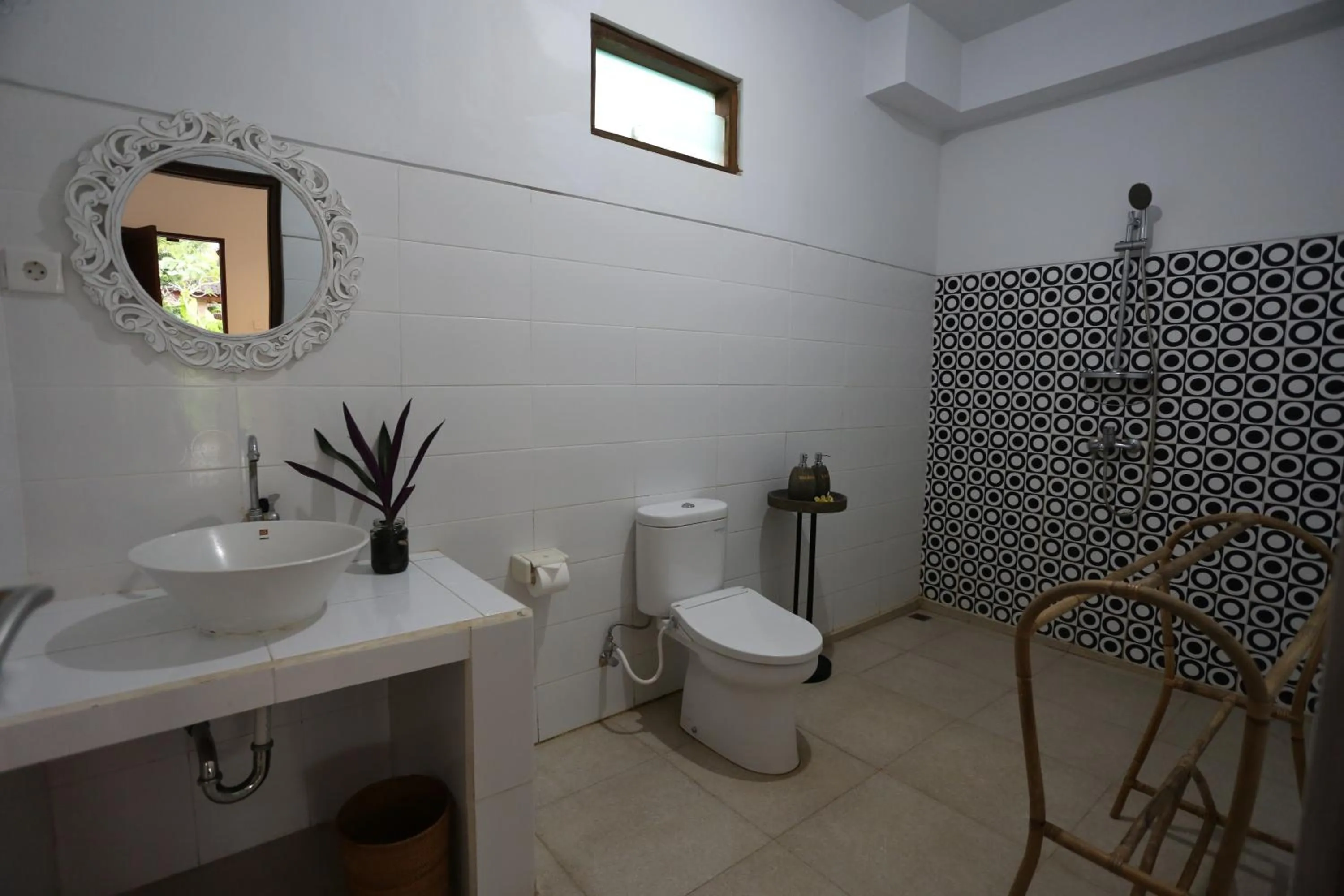 Bathroom in Green Papaya House