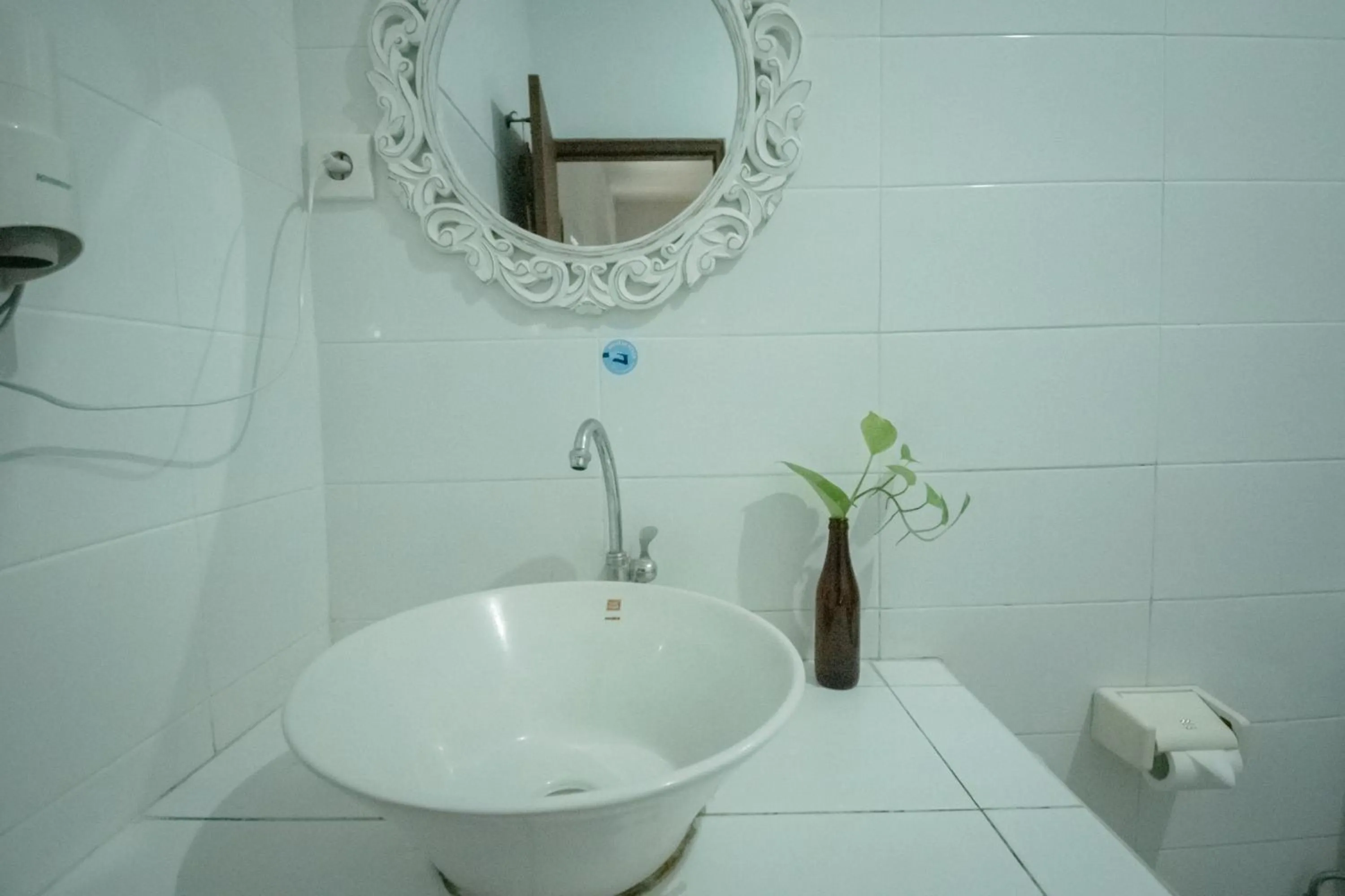 Bathroom in Green Papaya House