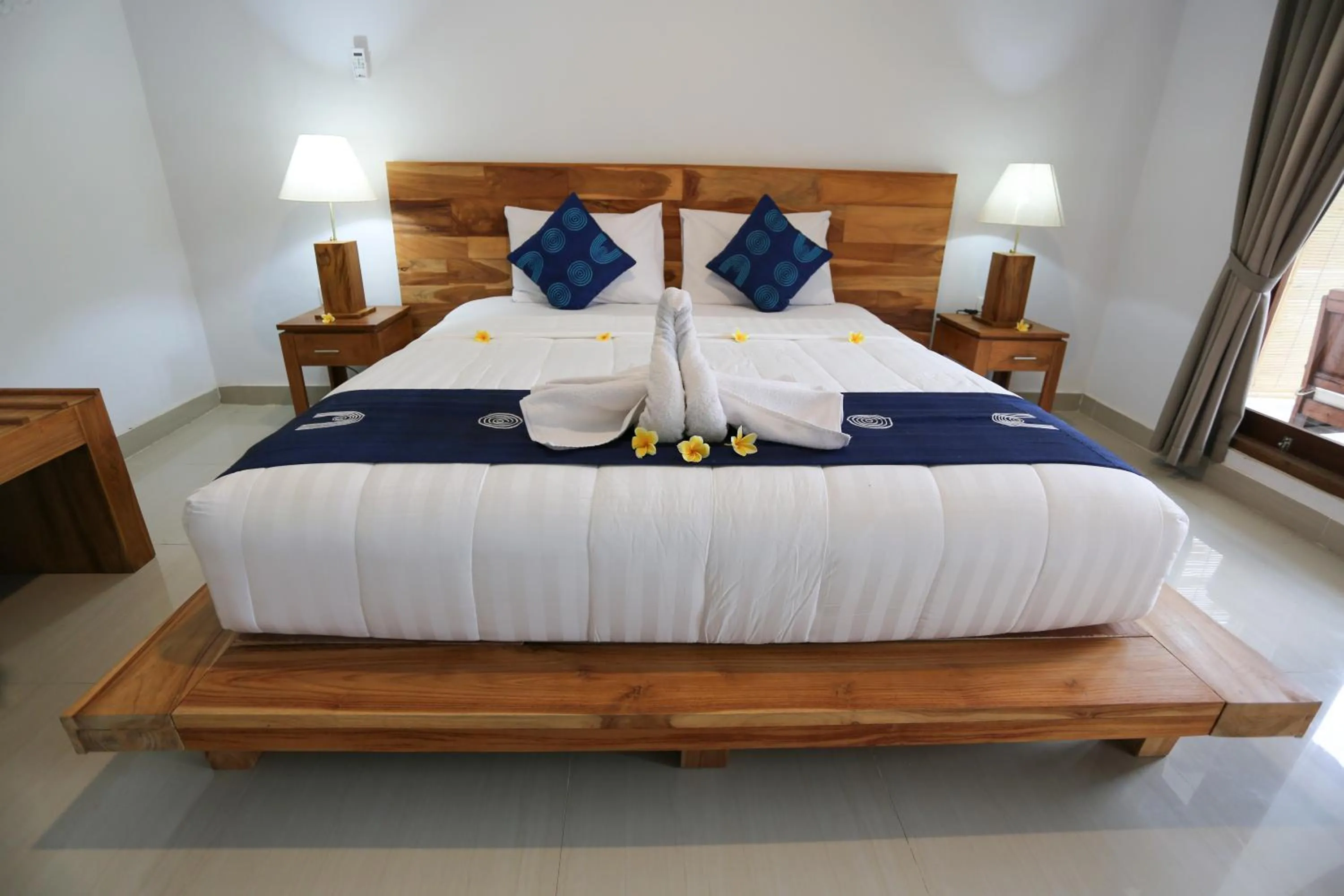 Bedroom, Bed in Green Papaya House