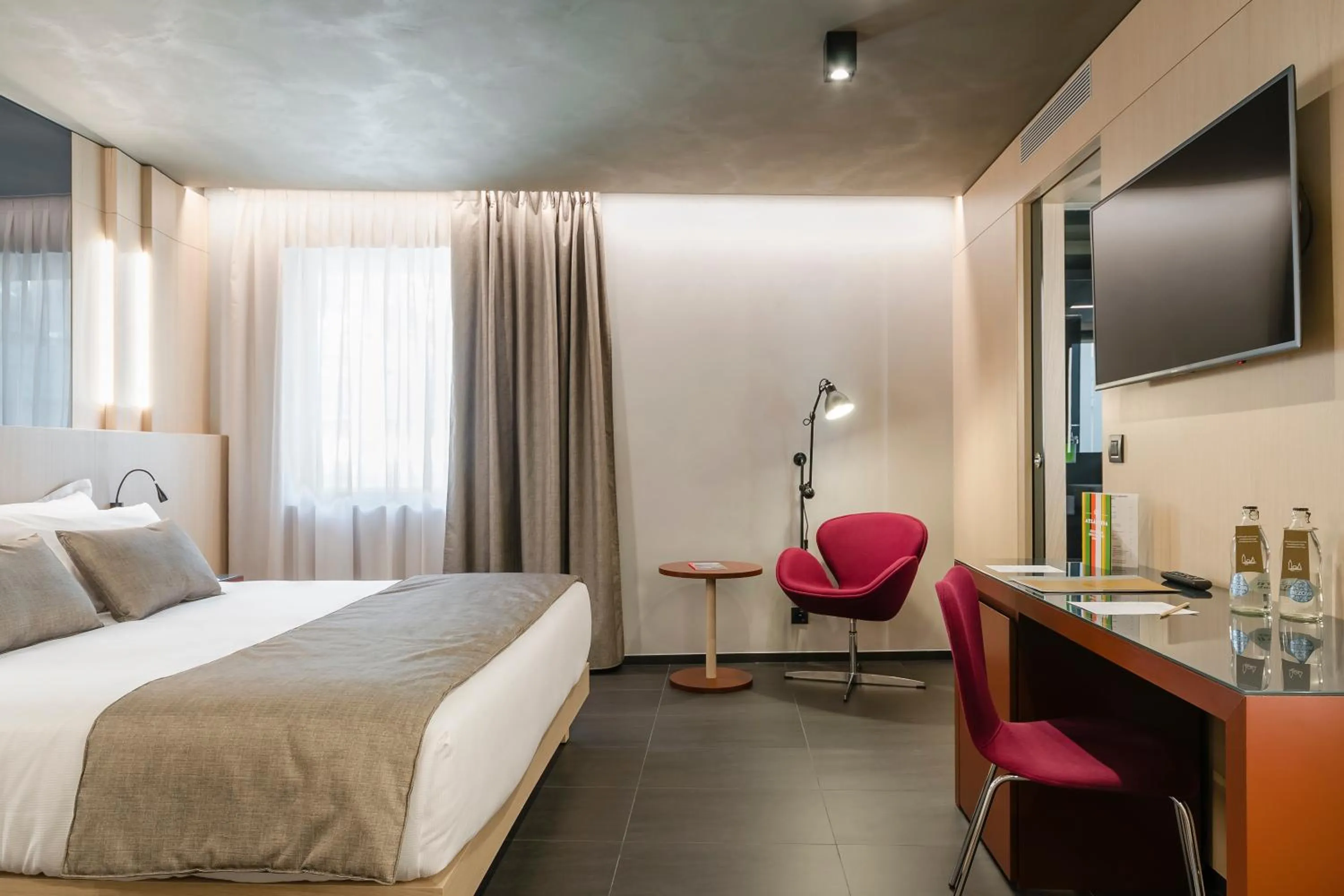 Bed in Hotel Metropolis